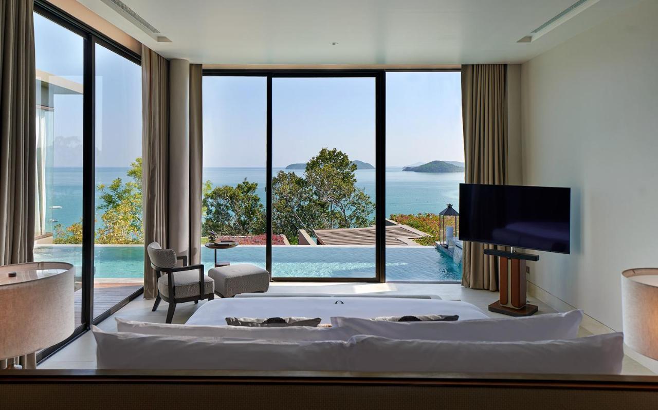 Three-Bedroom Villa Sea View 24-hour butler service