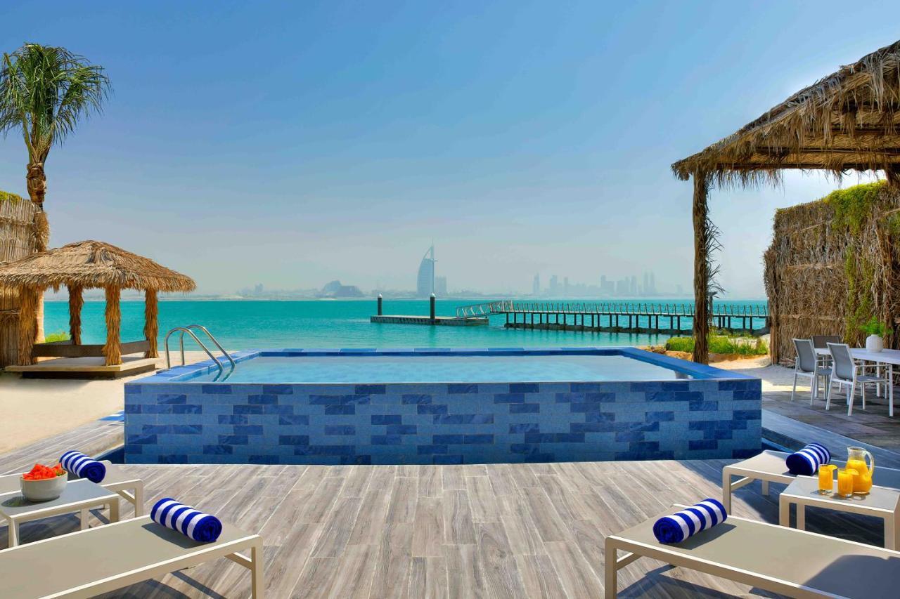 Villa Beach Pool con quattro camere da letto