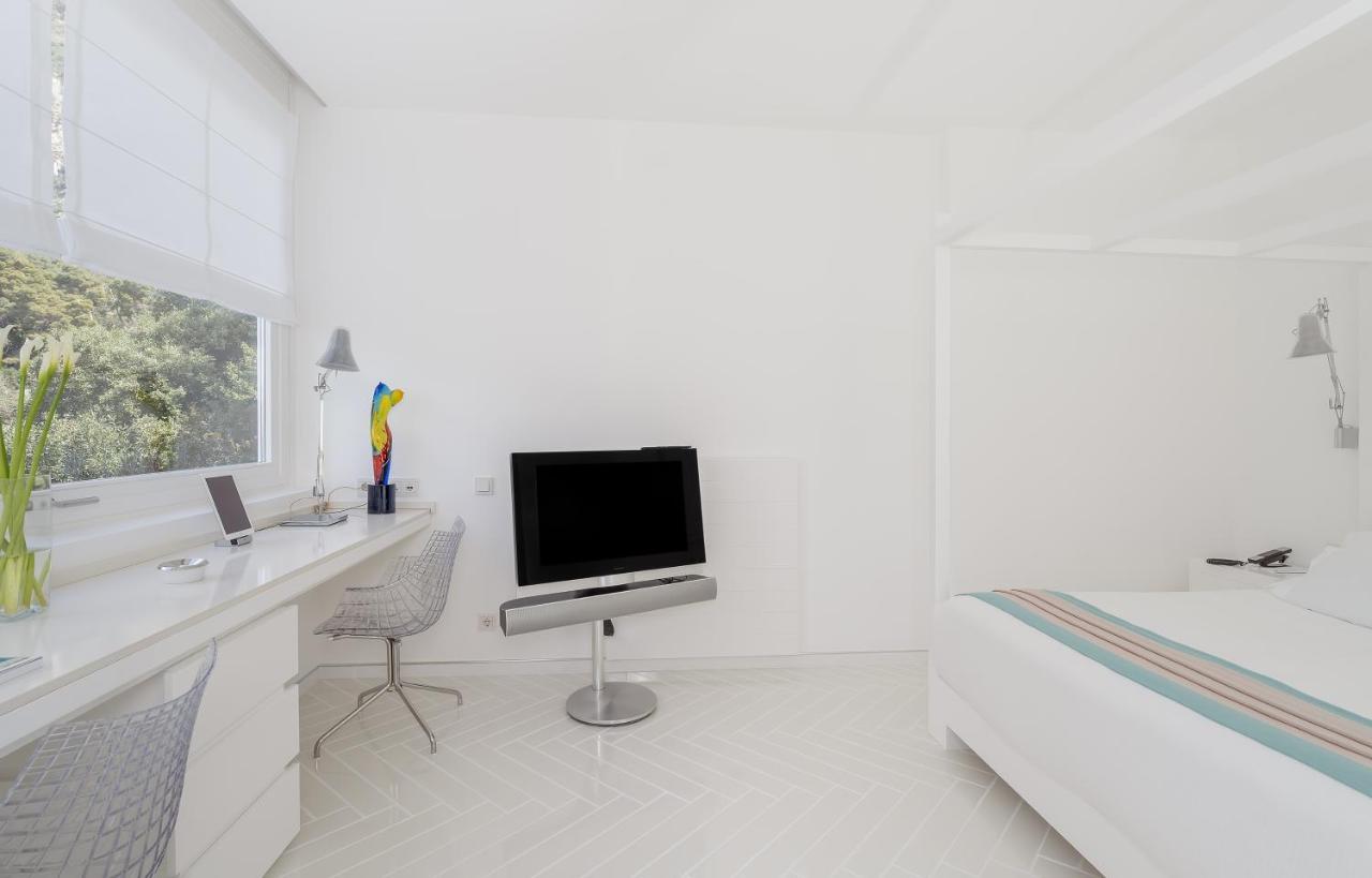 Double Room,1207183342:JPEG