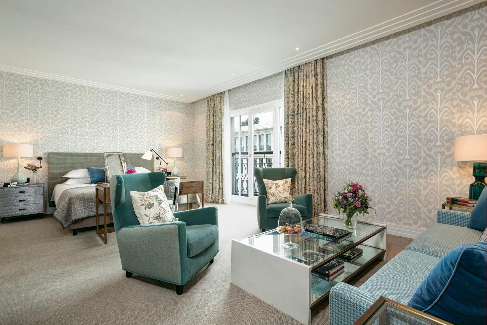 Superior Junior Suite,1212142585:JPEG