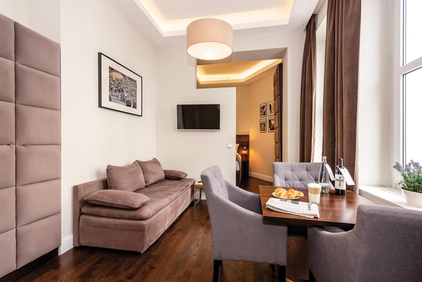 Studio Comfort,1212148993:JPEG