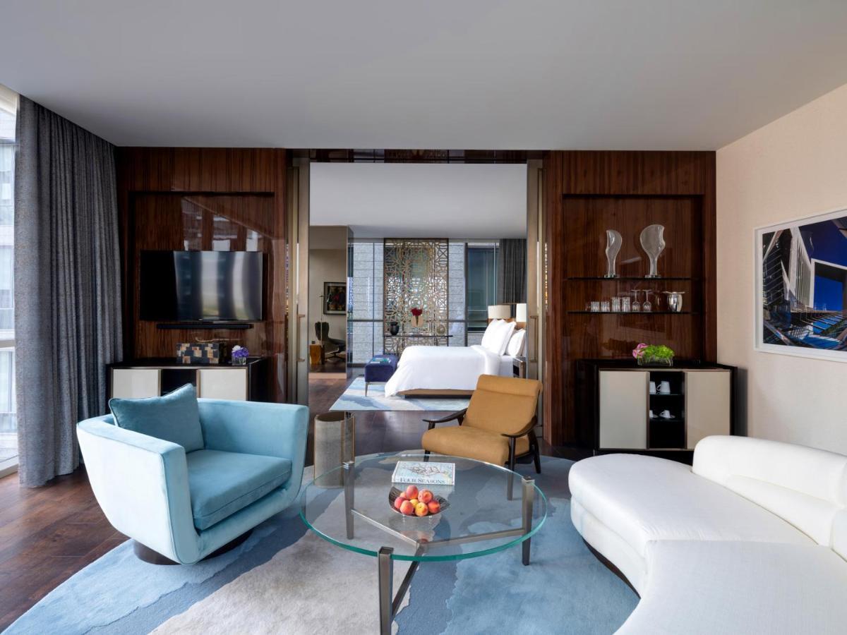 Deluxe Executive Suite,1257366880:JPEG
