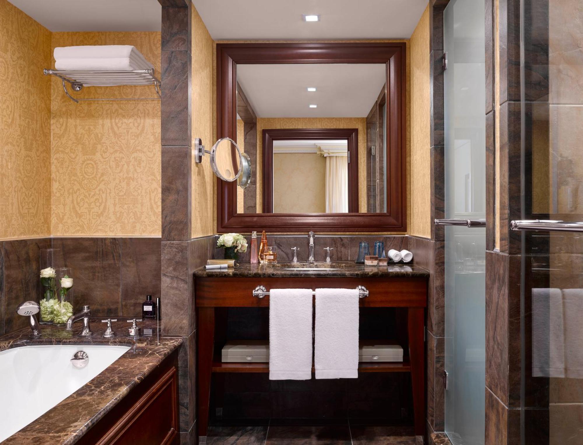 Deluxe Double Room,1274767507:JPEG