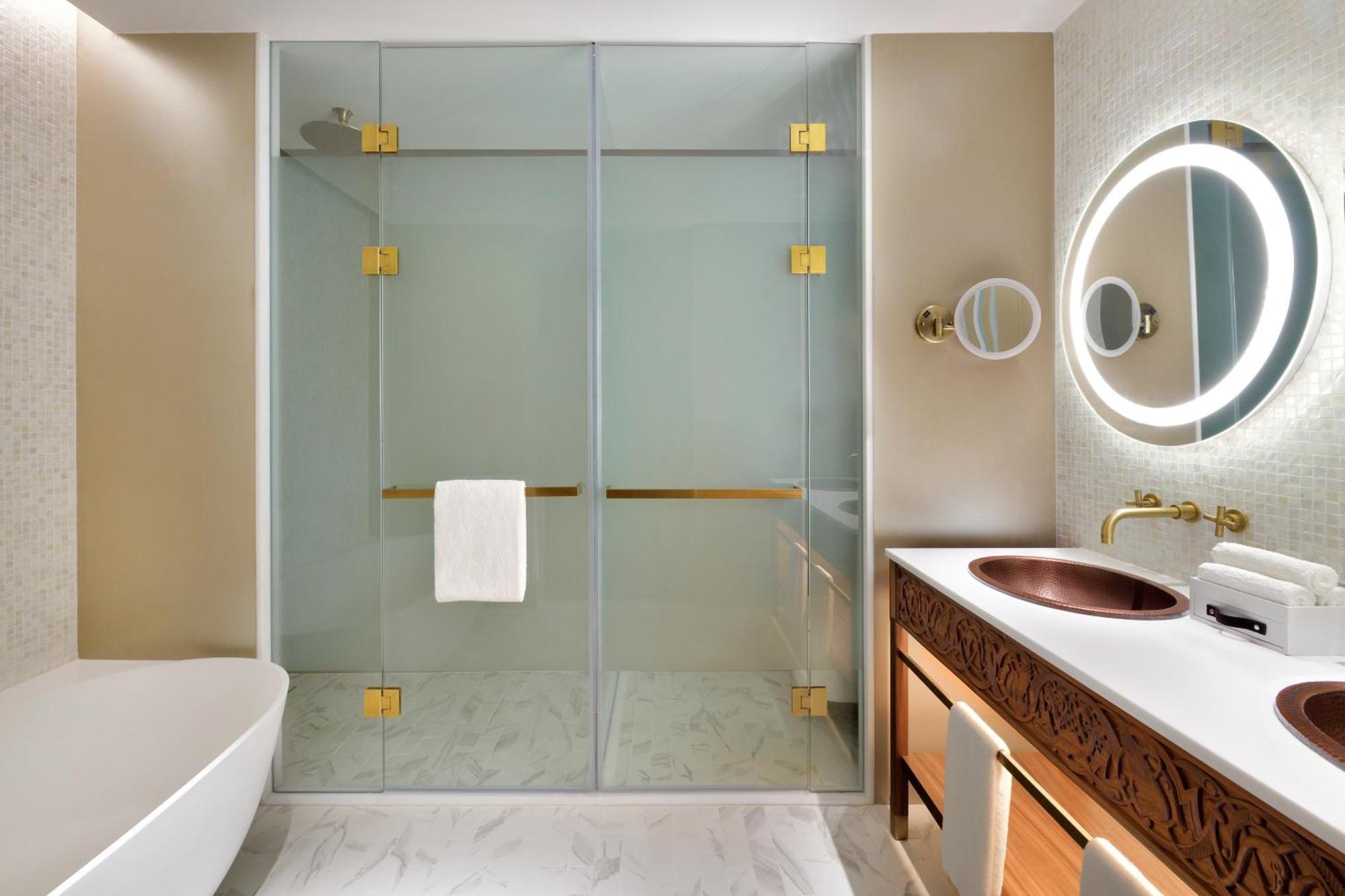 Super Suite Creek View with 25% off on F&B with early check in - late checkout until 31st Aug, 26