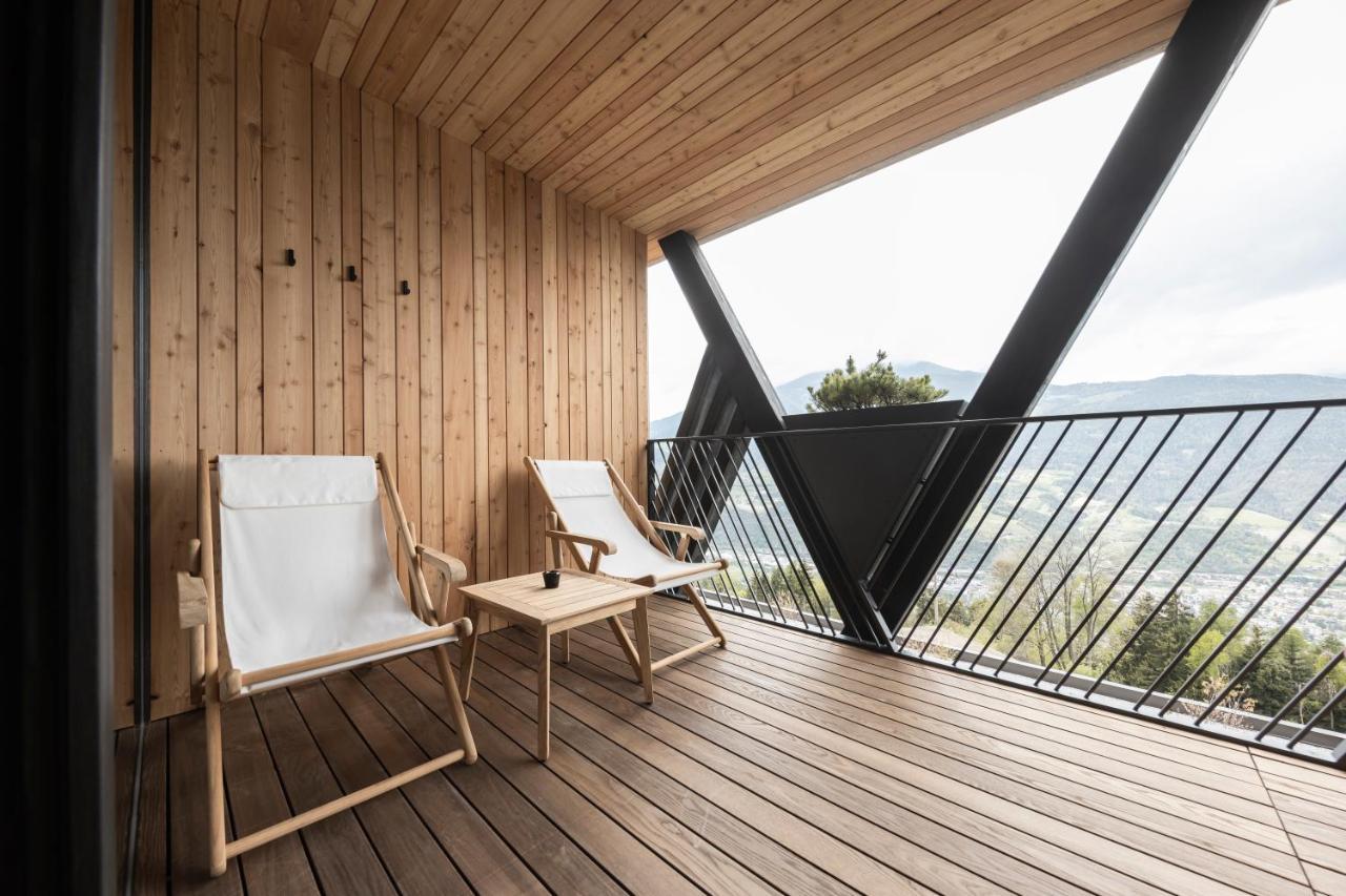 Junior Suite with Balcony,1304324344:JPEG