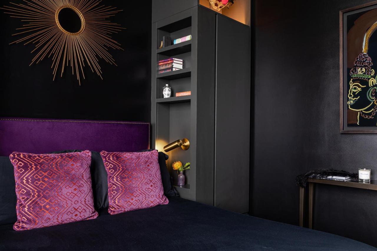 Mandrake Room,1319584522:JPEG