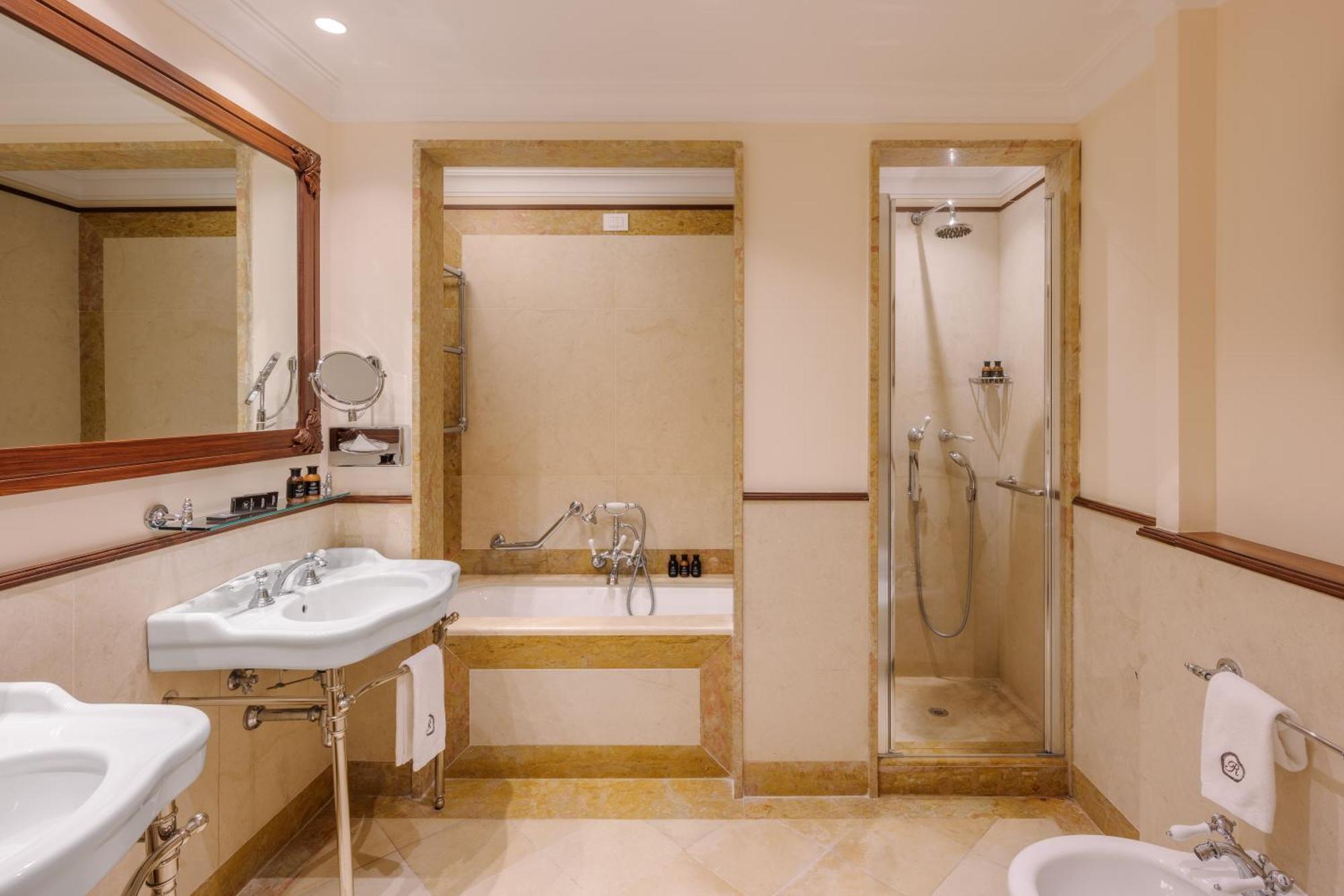Suite Executive con vista mare laterale