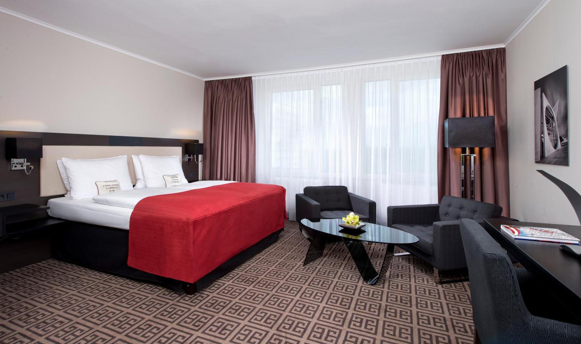 Deluxe Double Room,557517846:JPEG