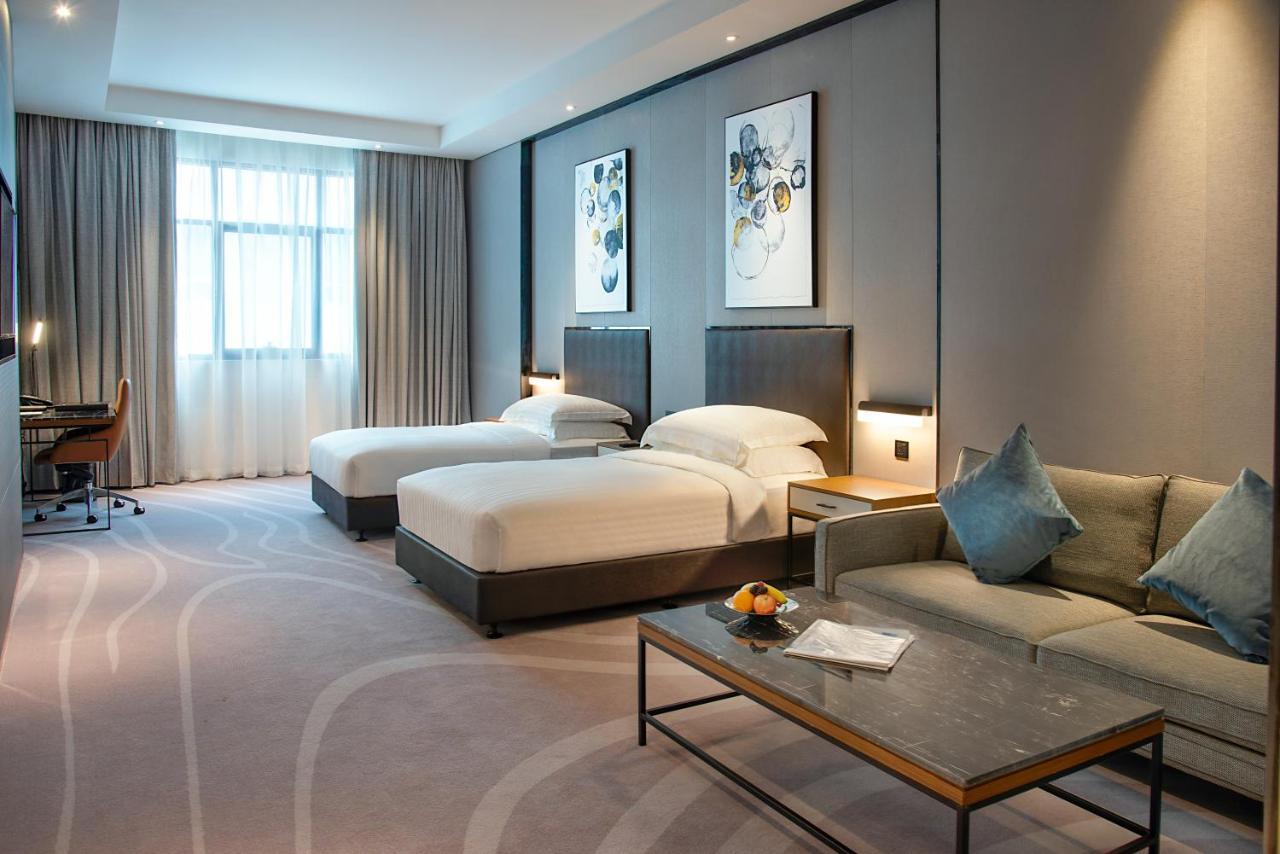 Premier Twin Room,1480311428:JPEG