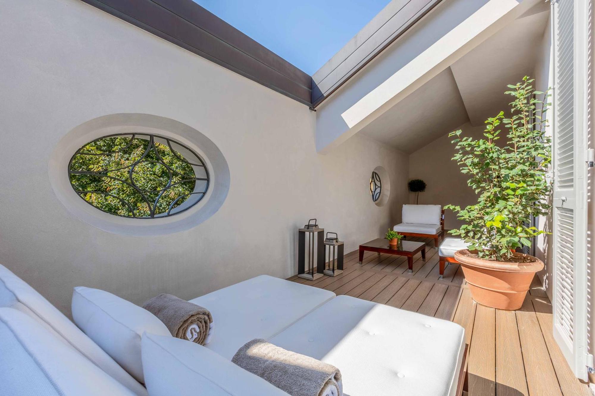 One-Bedroom Suite,1516595665:JPEG