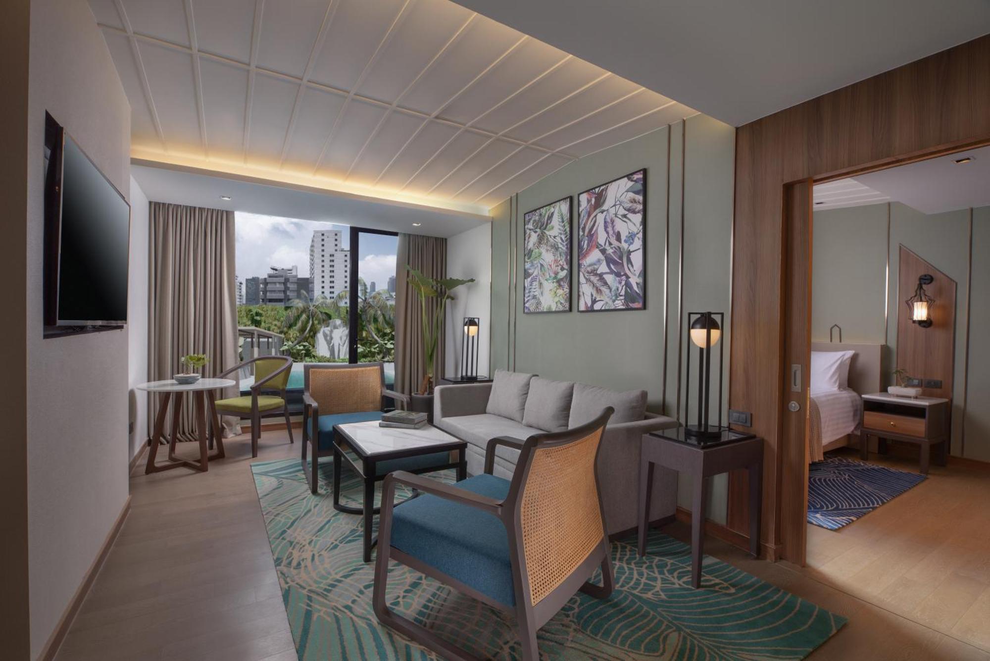 One-Bedroom Residence Pool View