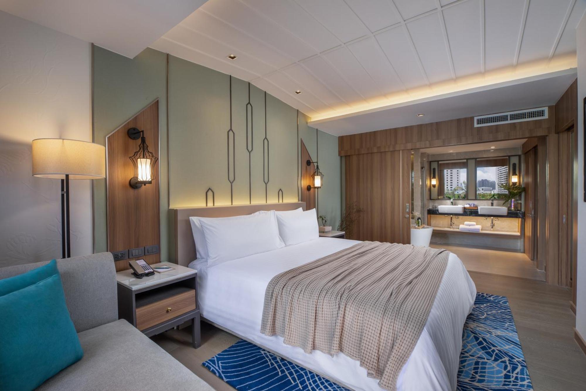 One-Bedroom Residence Pool View