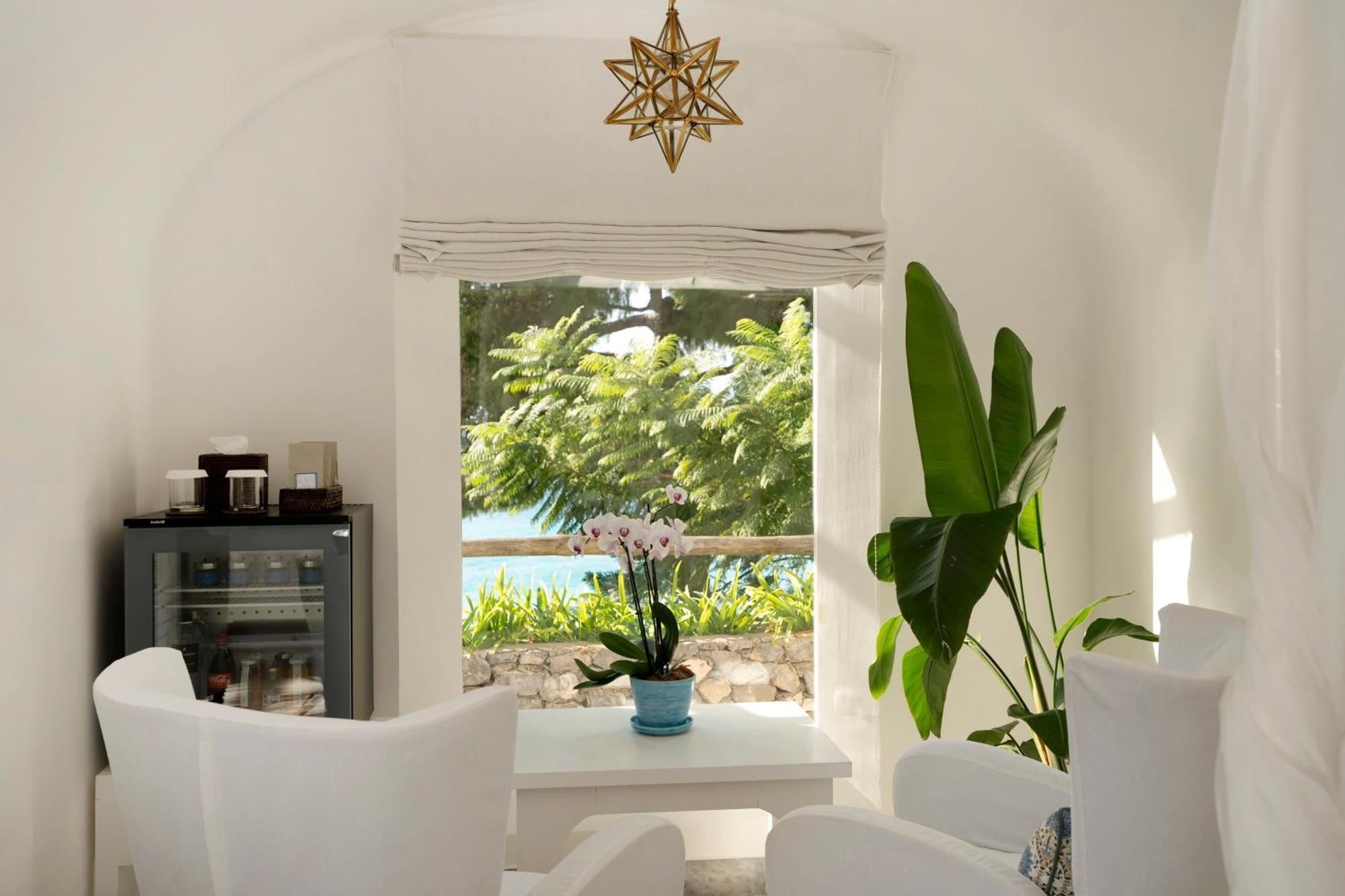 Junior Suite,1539629845:JPEG