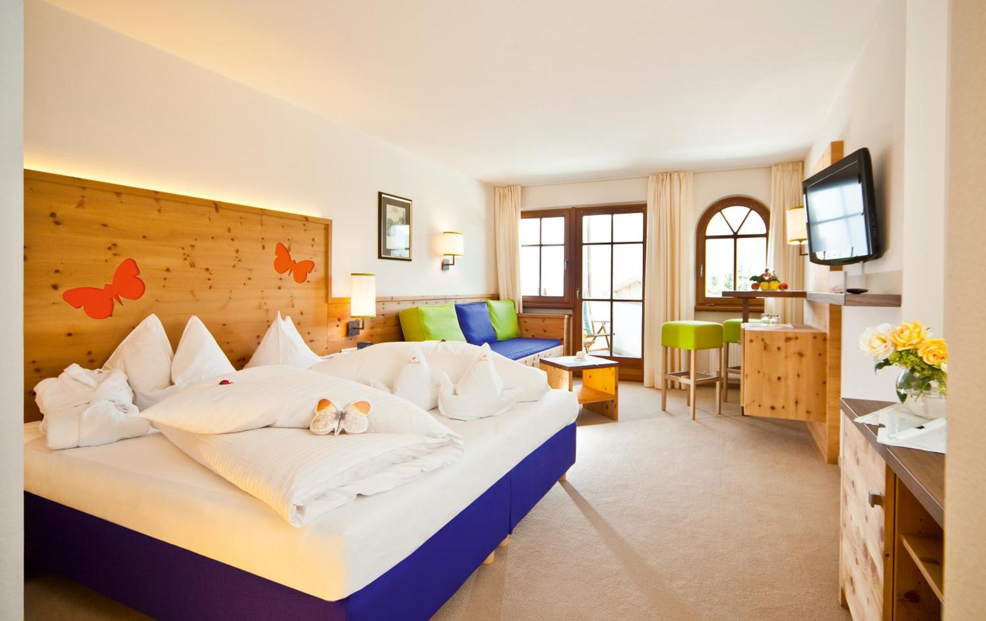 Double Room,1540512838:JPEG