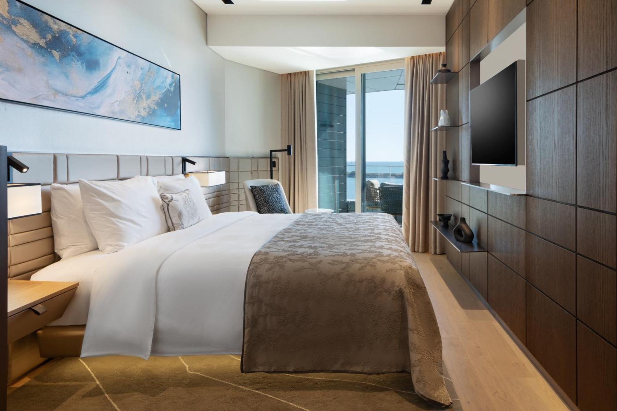 Spacious Two Bedroom Residence Sea View – Executive Lounge Access,1541557708:JPEG