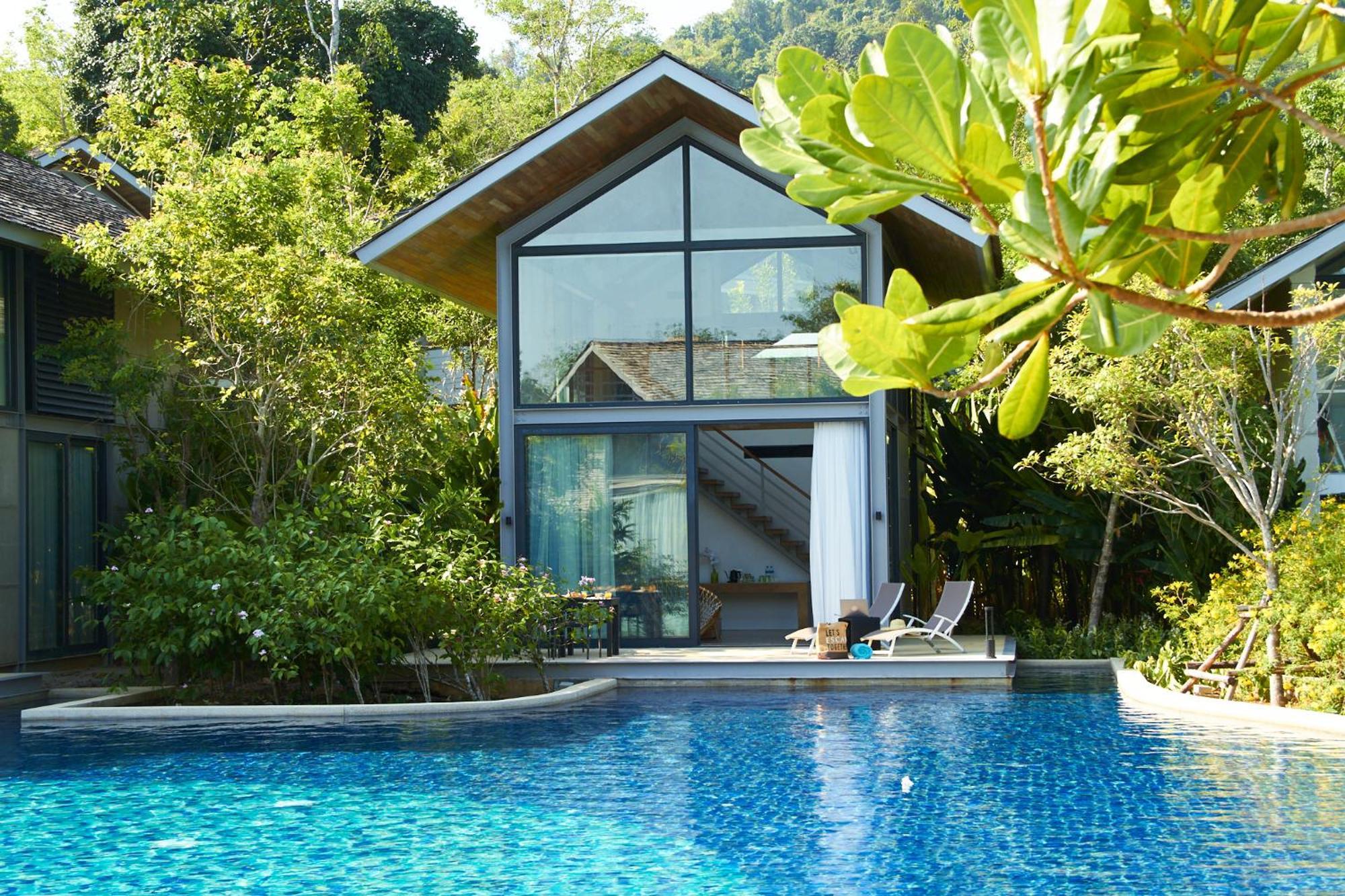 Two-Bedroom Villa Schedule Boat Transfer