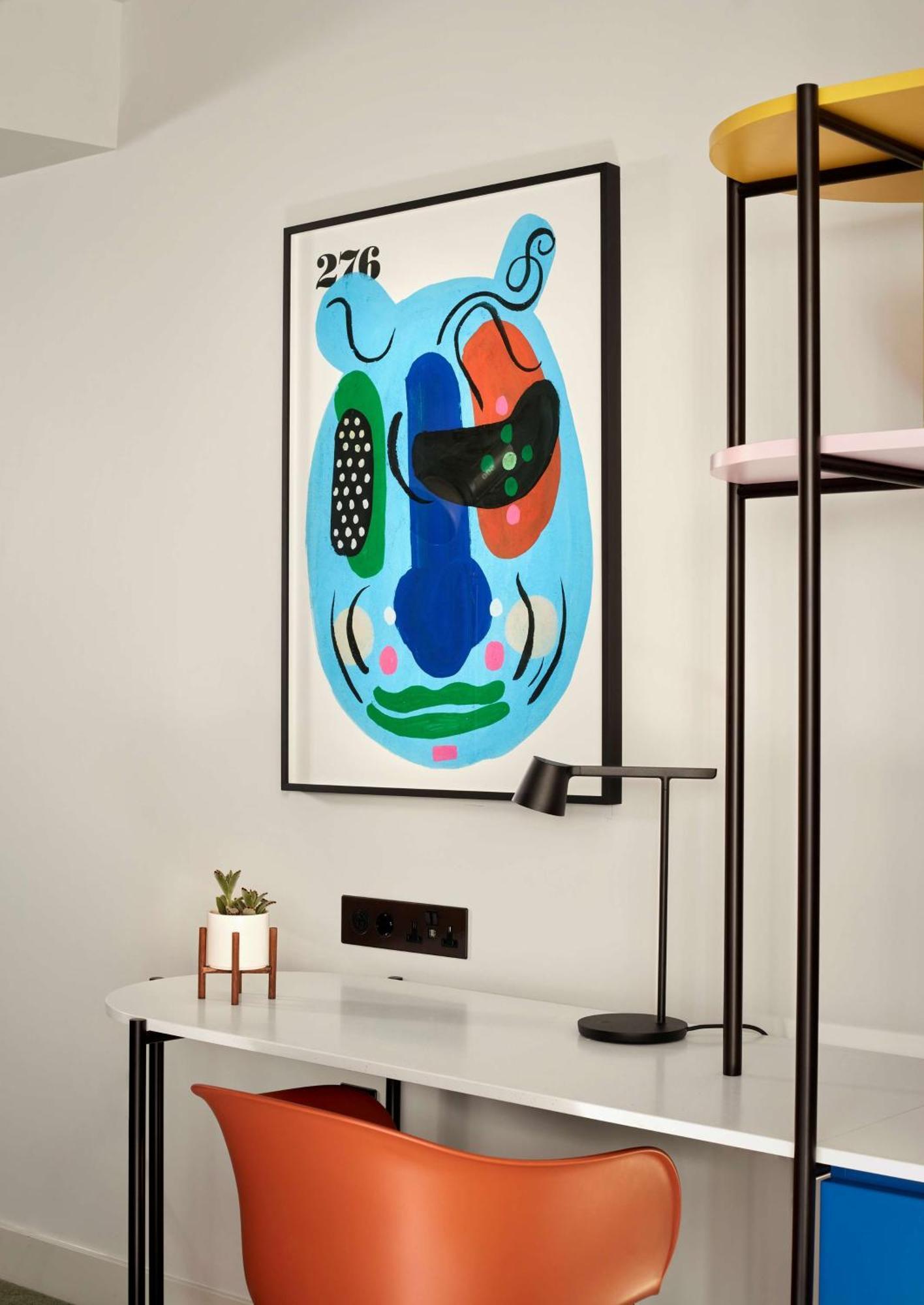 Art Room King,1552692106:JPEG