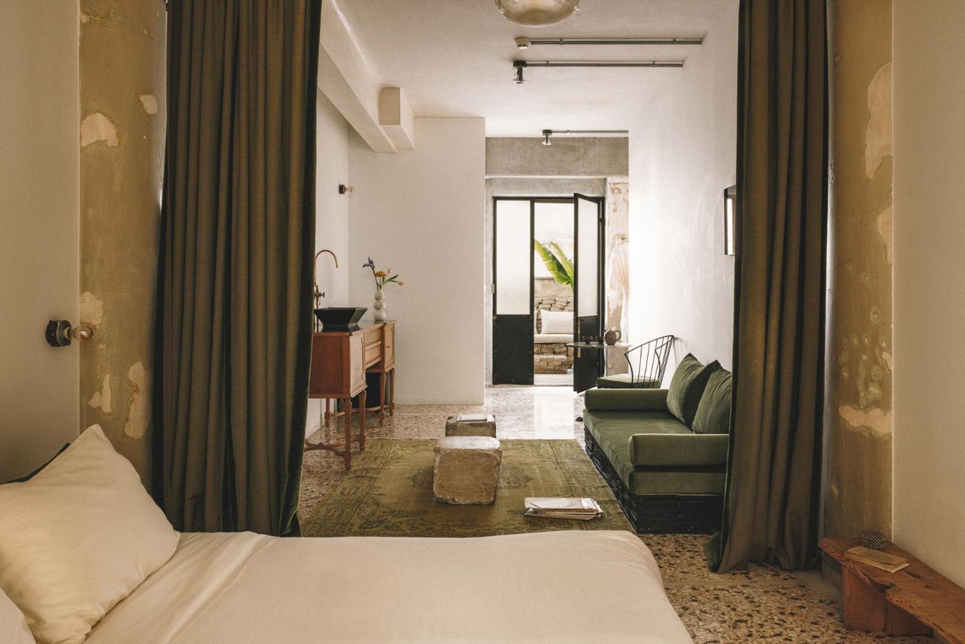 Floret room,1586258682:JPEG