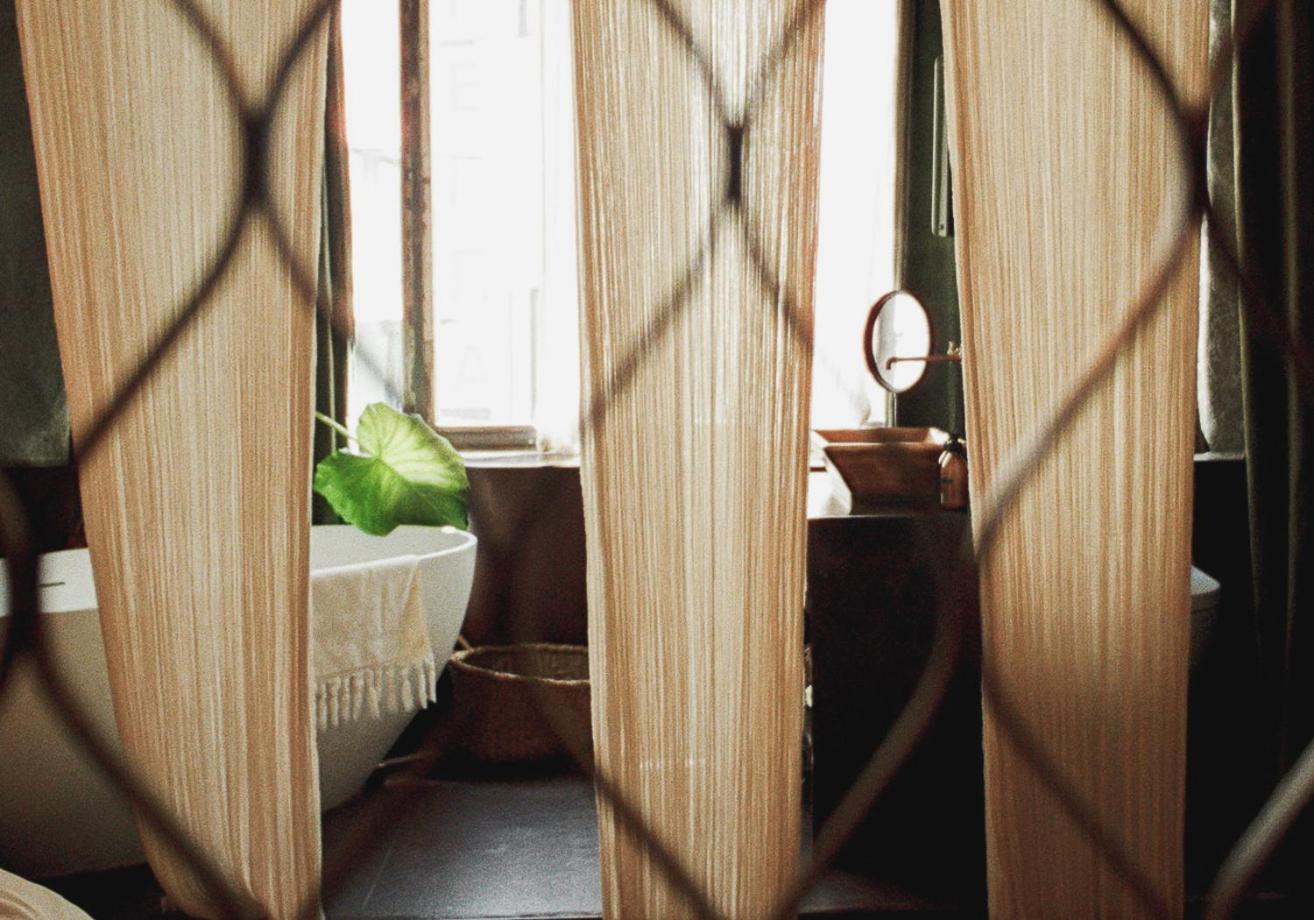 Intimate room,1586258713:JPEG