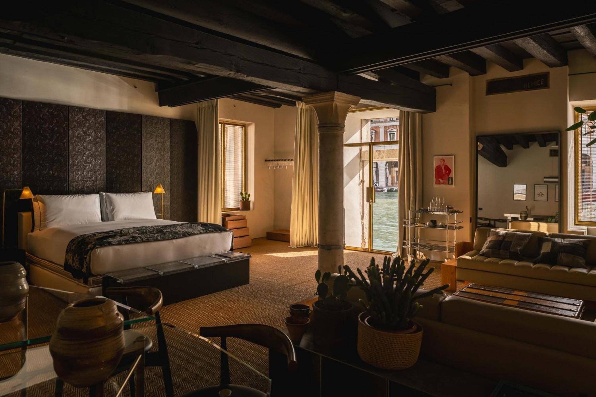 Apartment Grand Canal Rialto bridge view Adults only