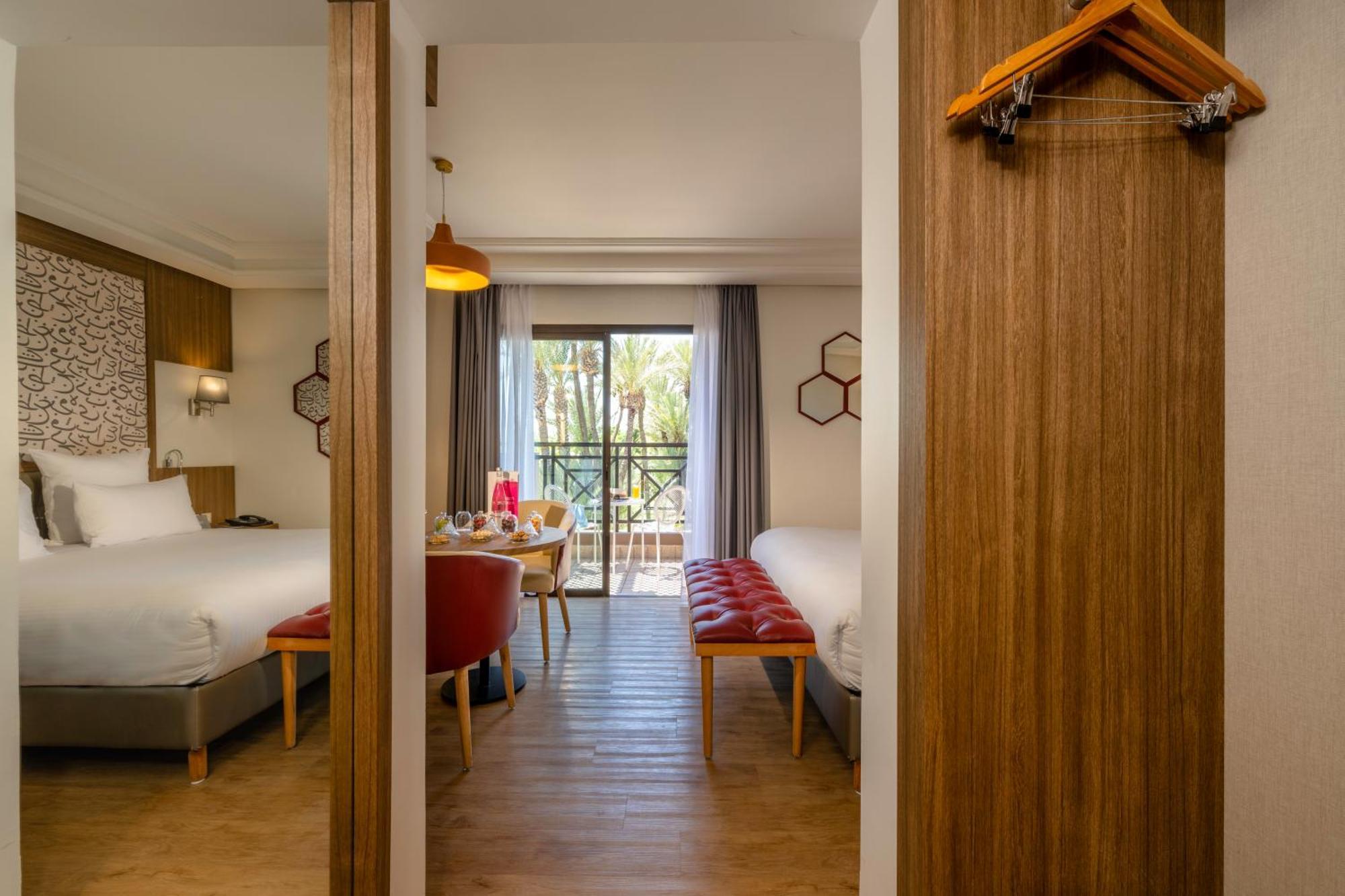 Junior Suite,1607670263:JPEG