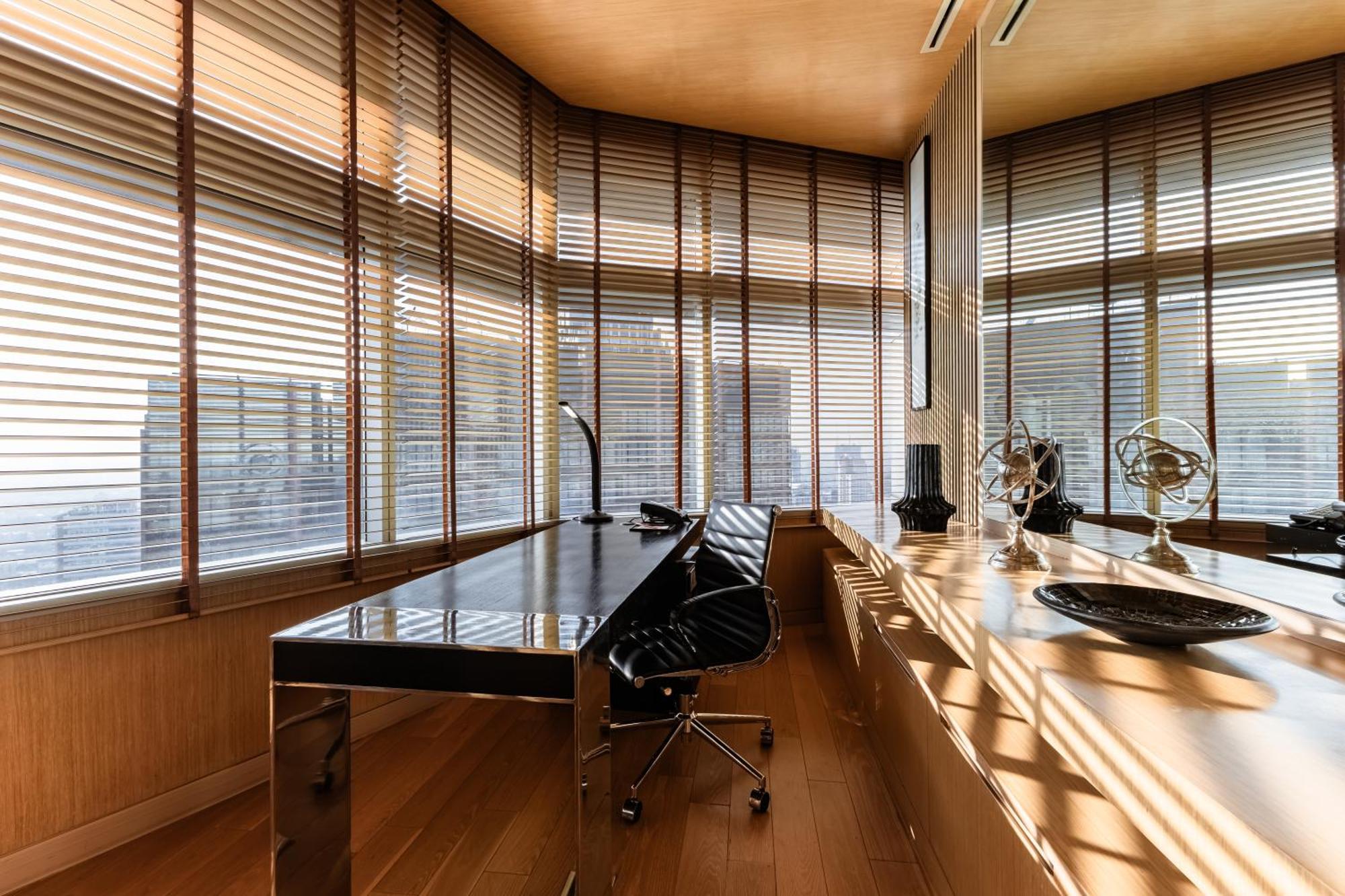 Two-Bedroom Presidential Suite High Floor or Executive Lounge Access