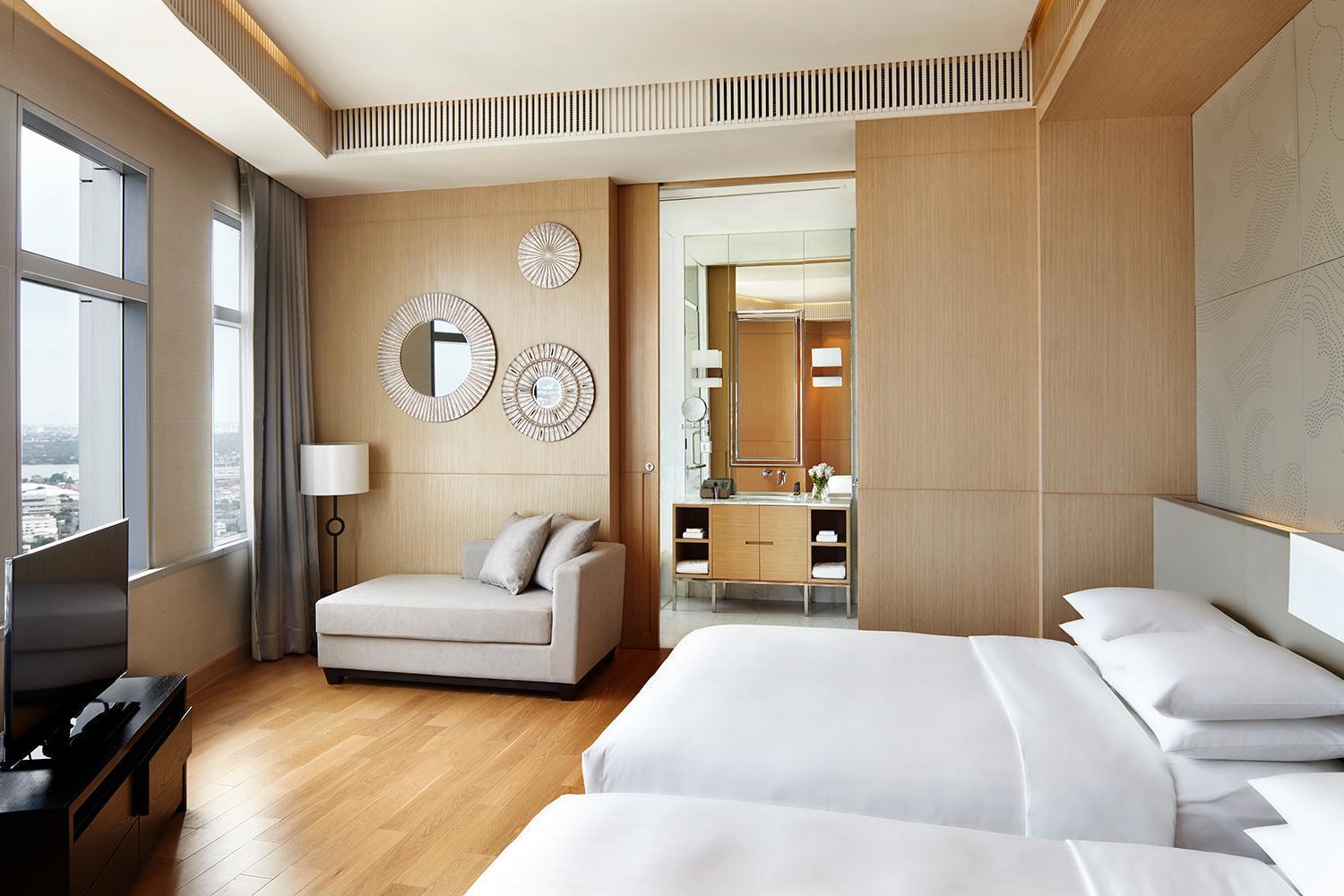 Two-Bedroom Presidential Suite High Floor or Executive Lounge Access