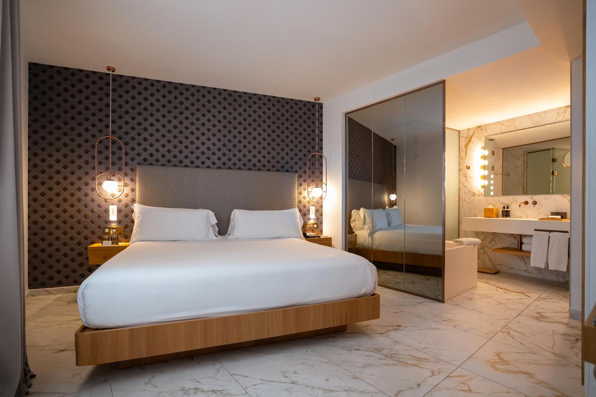 Camera Premium con Vista Cortile