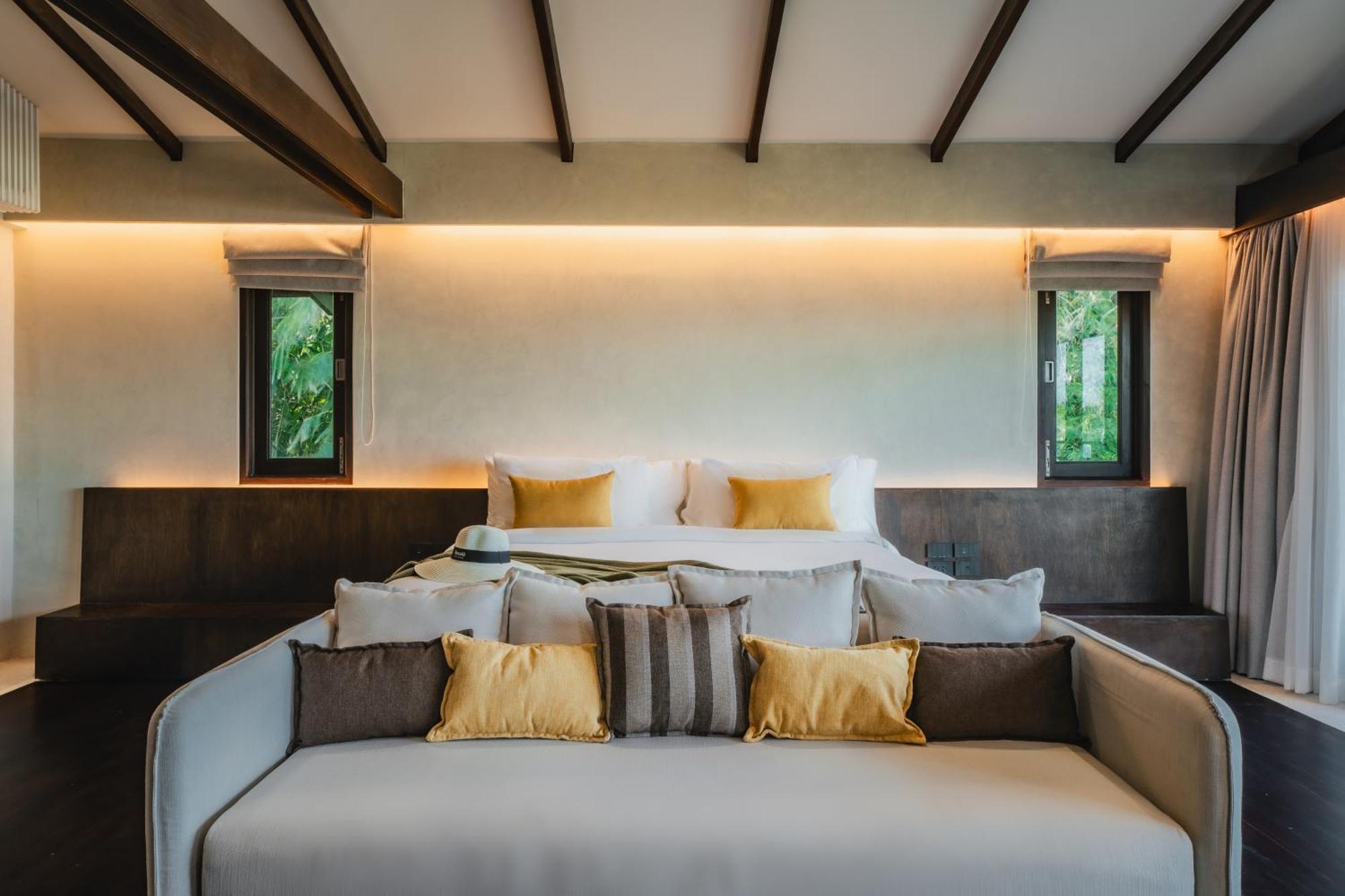 LUX 3-Bedroom Grand Sea View Pool Villa Unlimited 24-Hour Water Shuttle Service