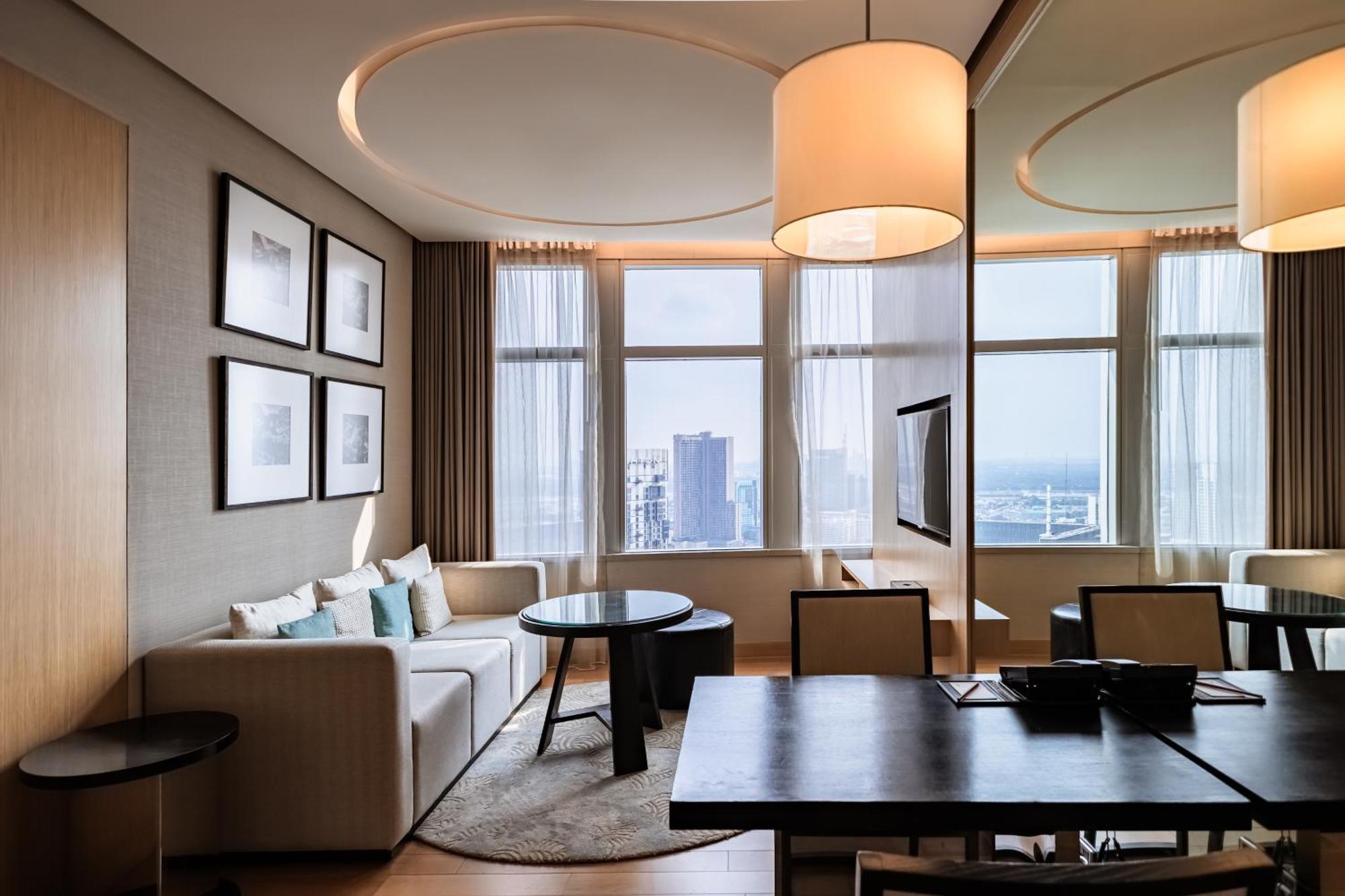 Two-Bedroom Presidential Suite High Floor or Executive Lounge Access