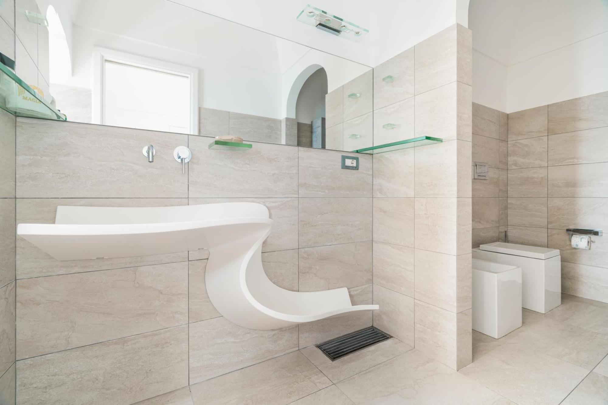 Suite with Sea View,1682949955:JPEG