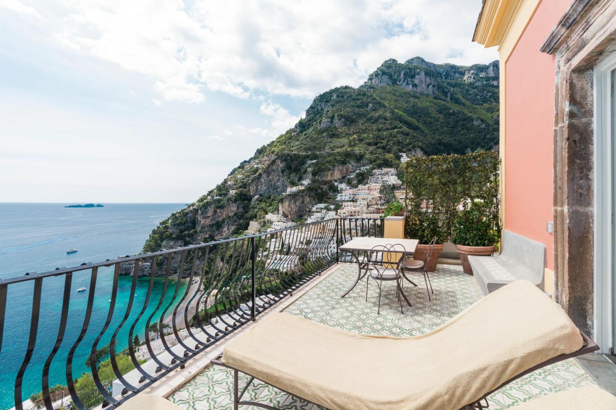 King Suite with Sea View,1682950005:JPEG