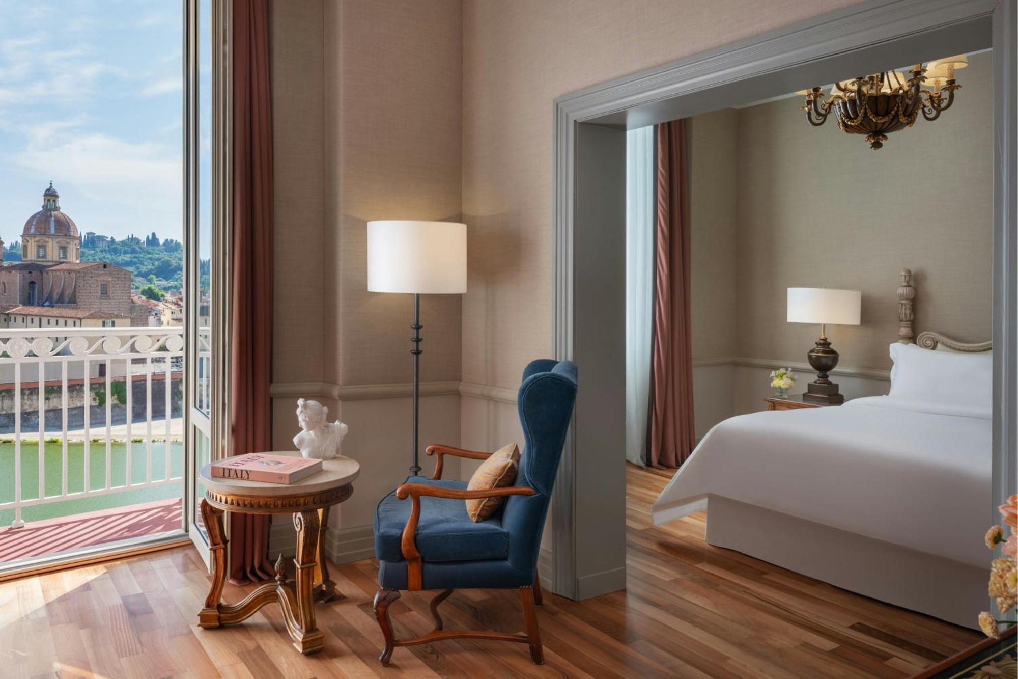 Junior Suite King con Vista Fiume