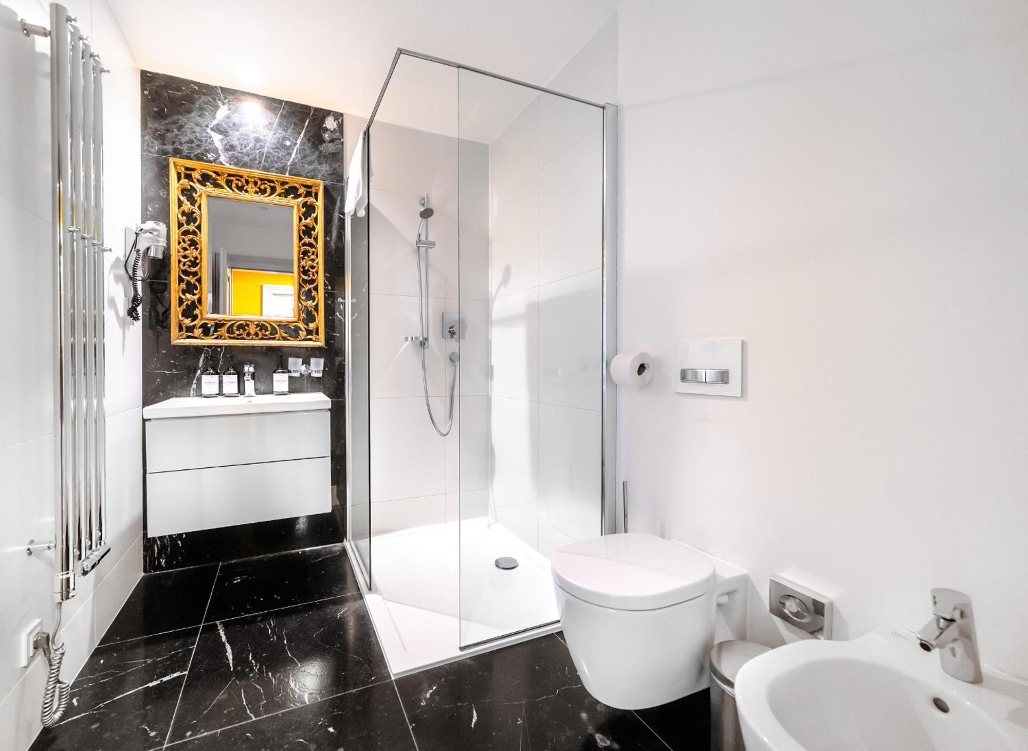 Superior Apartment,1689864176:JPEG