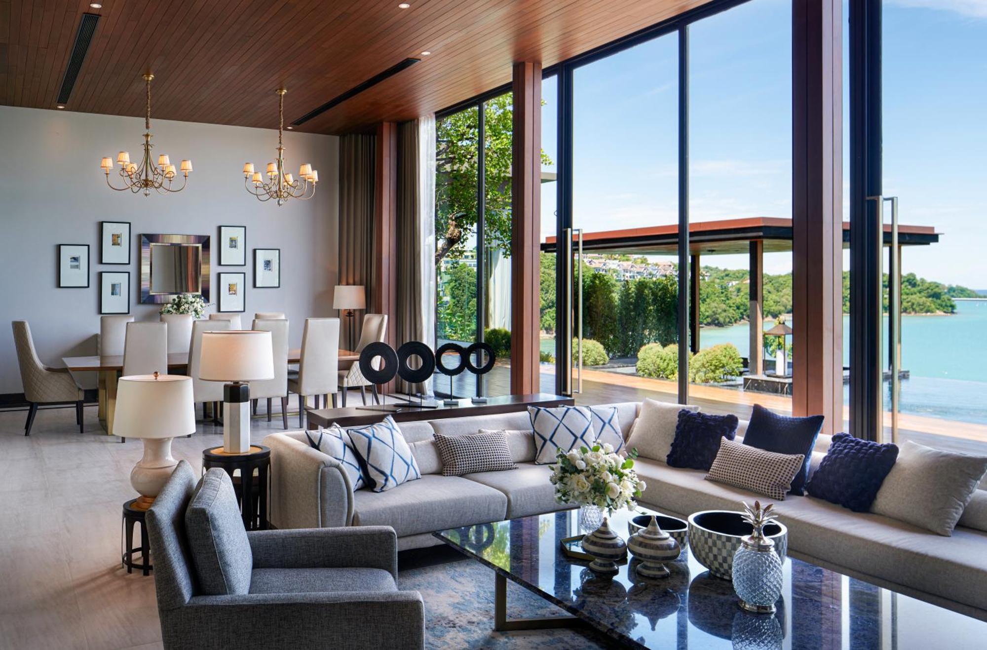 Four-Bedroom King Suite Ocean View Infinity Pool Hilltop Cliff