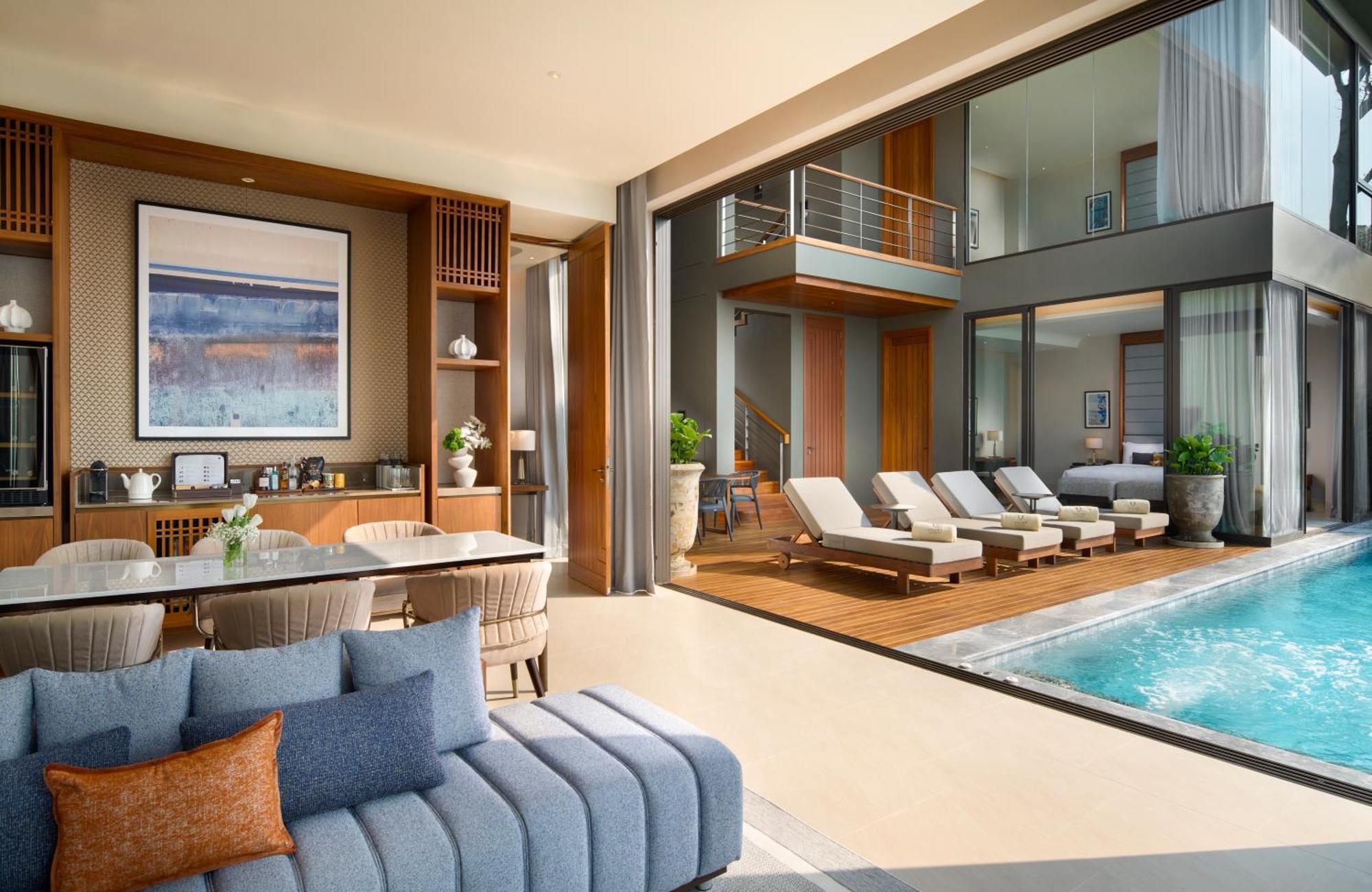 Three-Bedroom Executive Villa Sea View