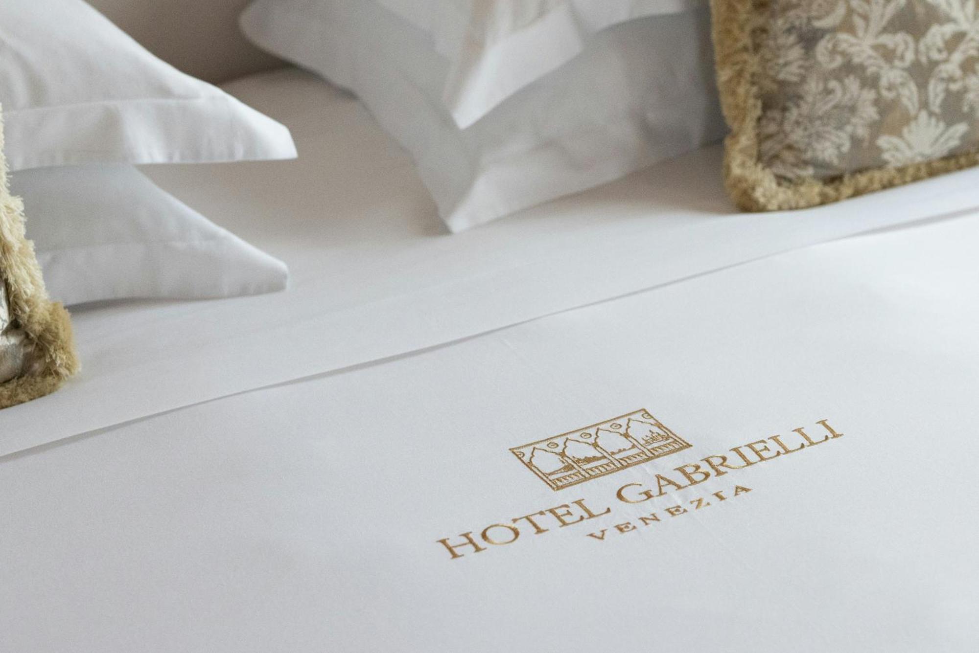 Junior Suite,1729992084:JPEG