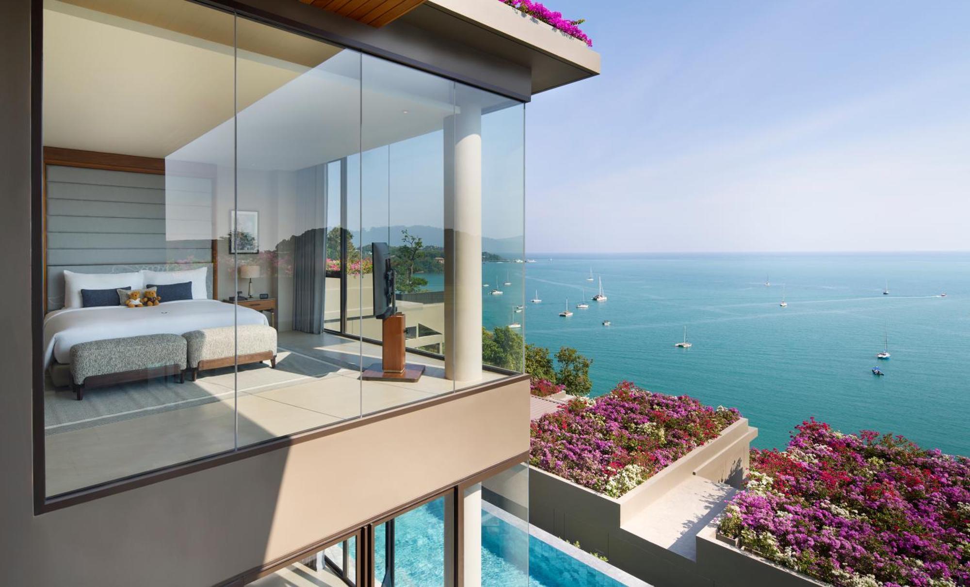 Three-Bedroom Executive Villa Sea View