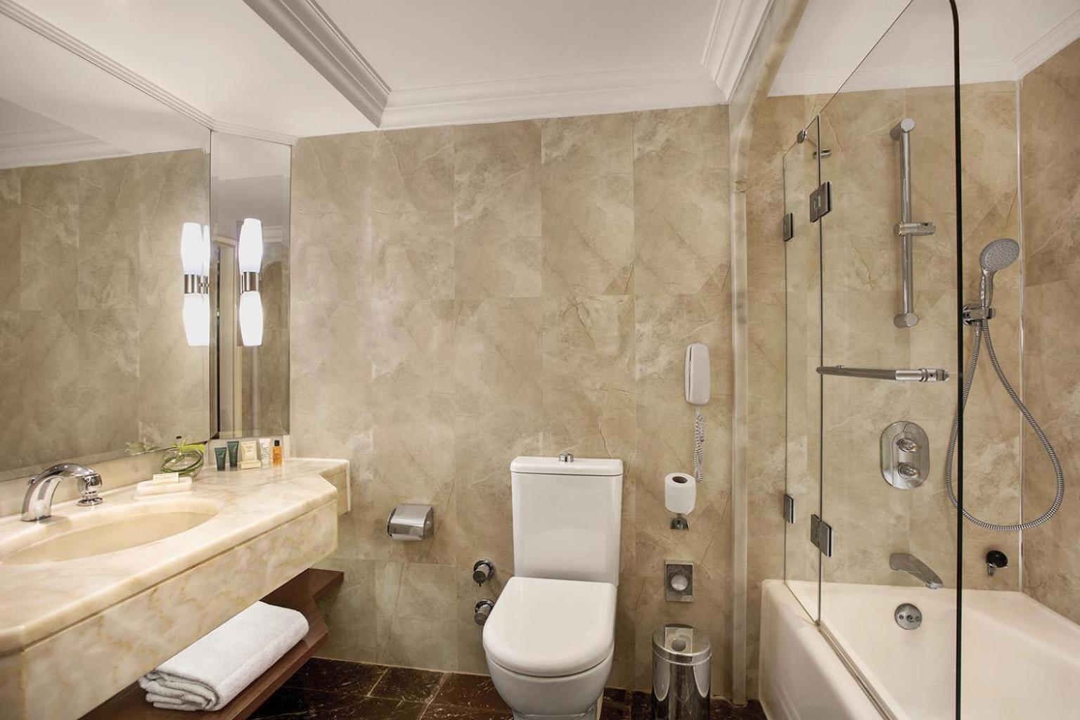 Garden Chalet with Executive Lounge Access,1742608419:JPEG