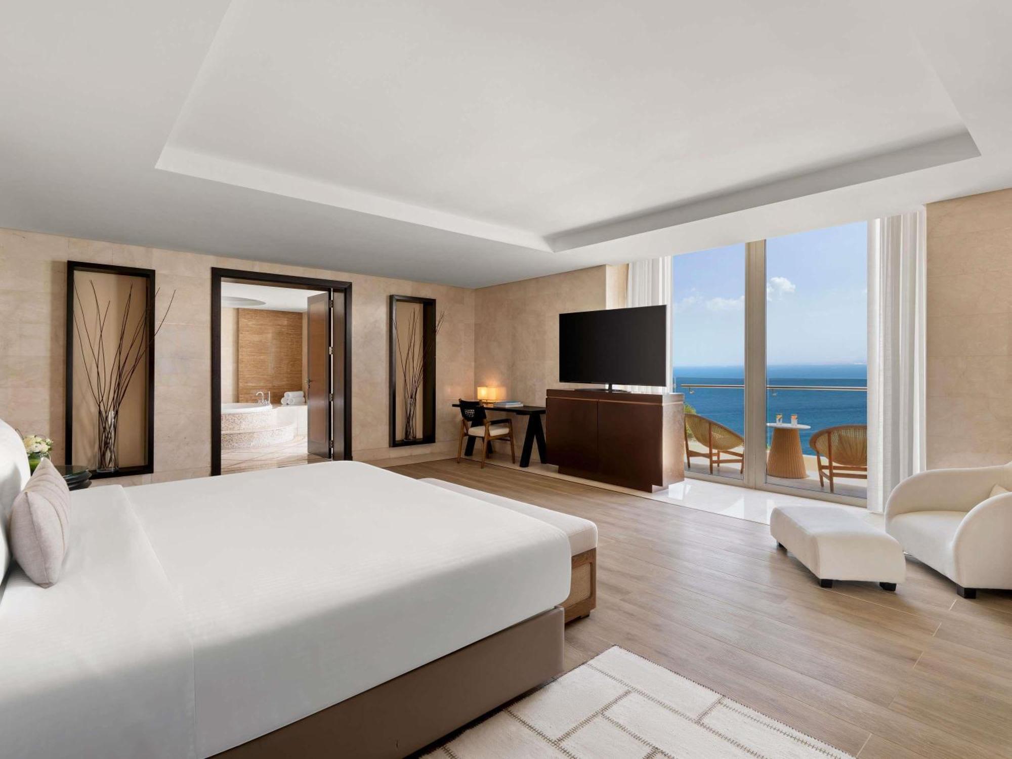 King Suite Panoramic Sea View,1771565344:JPEG
