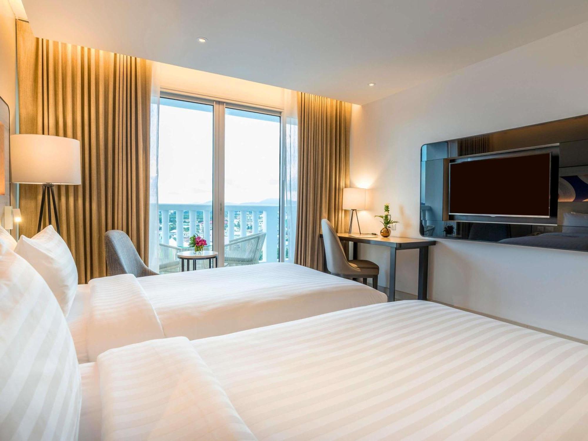 Deluxe Twin Room Balcony