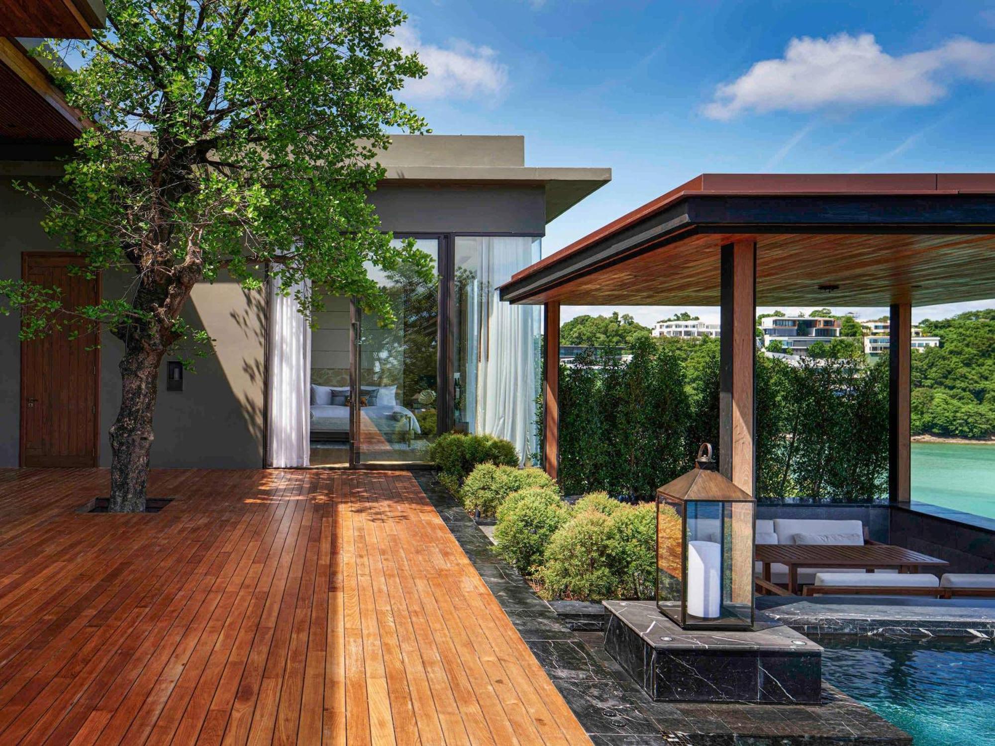 Four-Bedroom King Suite Ocean View Infinity Pool Hilltop Cliff