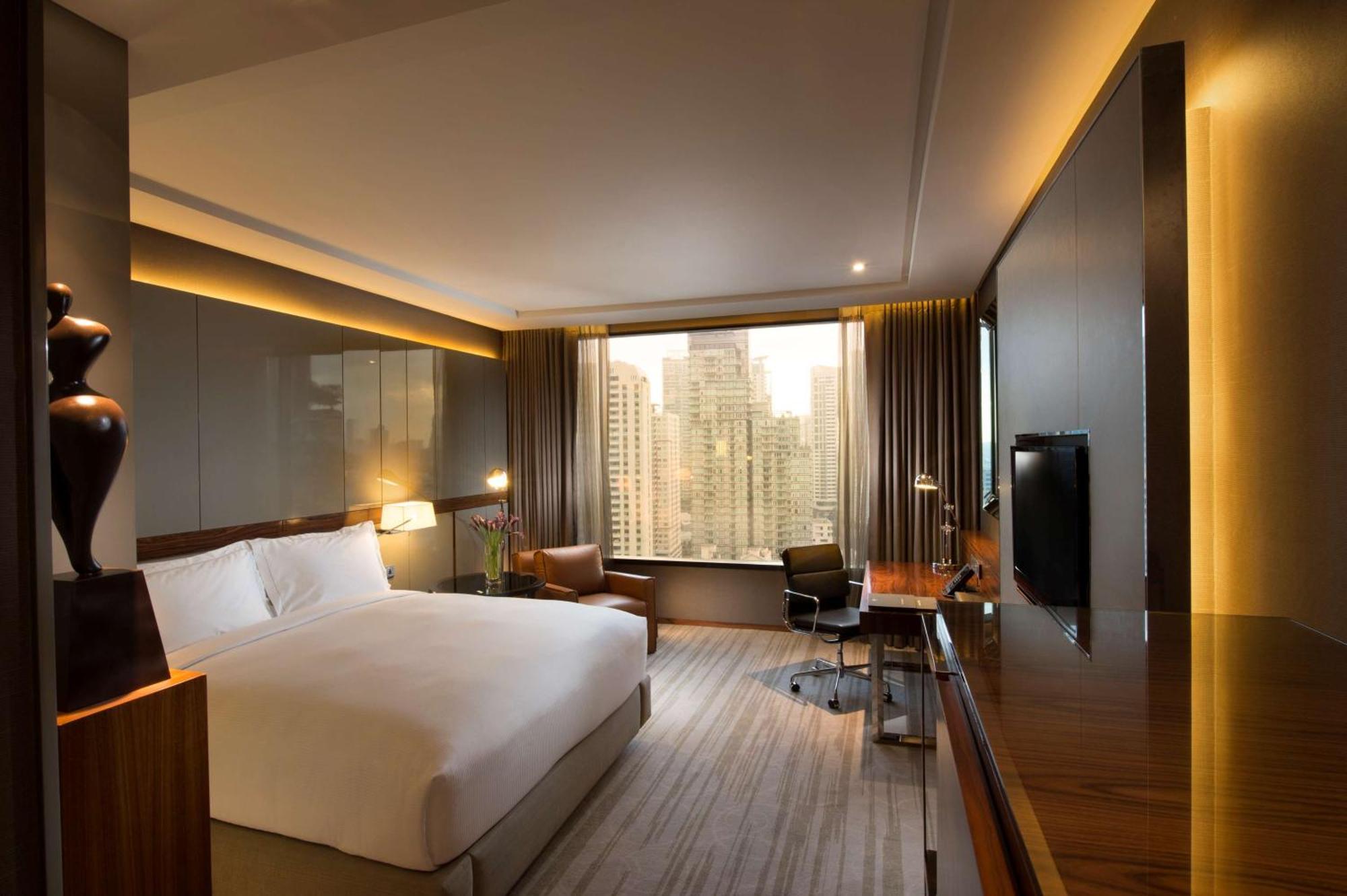 Executive King Room