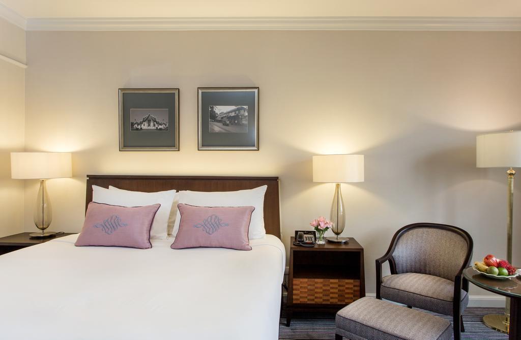 Premier King Room,1586101976:JPEG