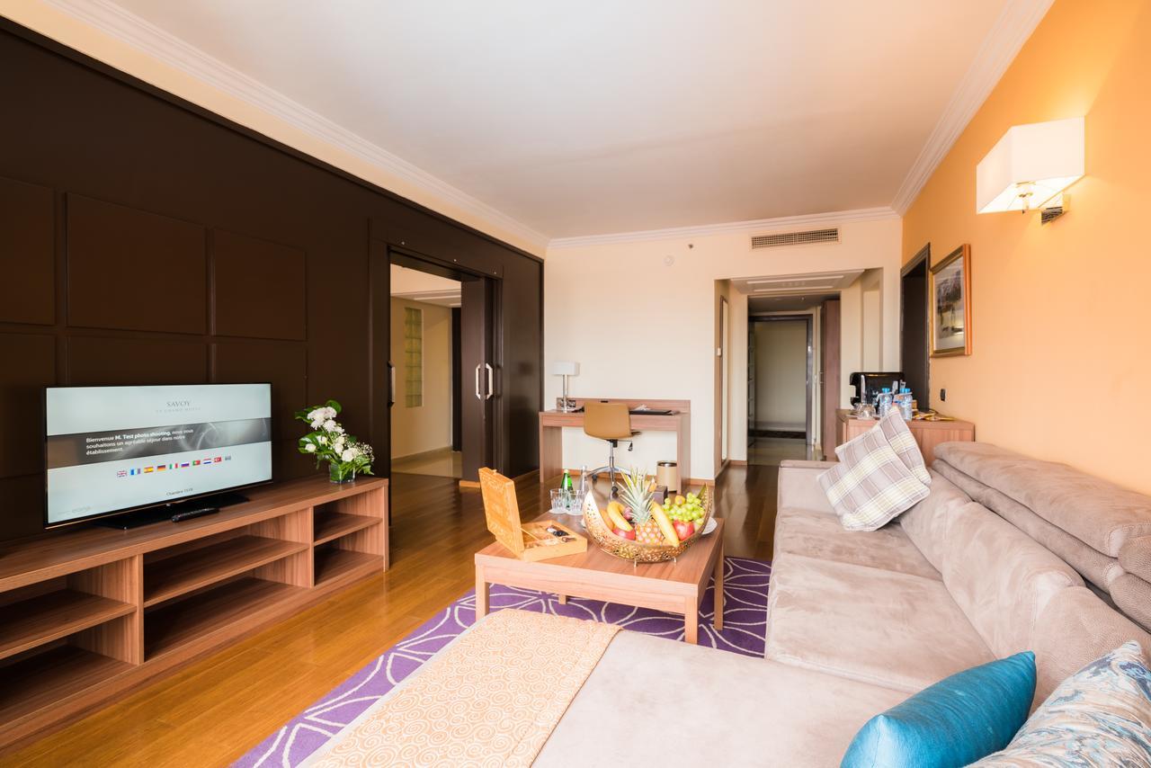 Prestige Suite Jaccuzi Two Double Rooms Pool View