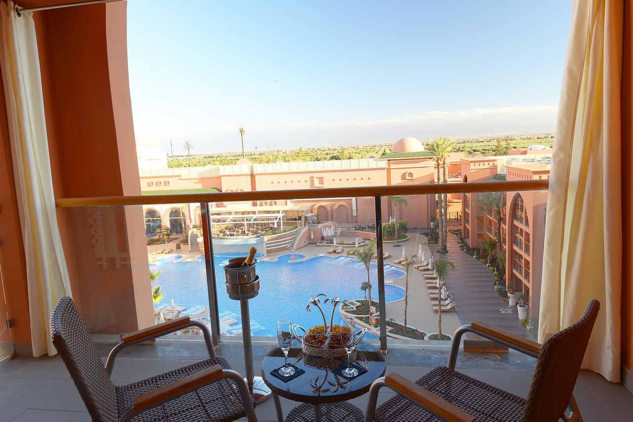 Prestige Suite Jaccuzi Two Double Rooms Pool View