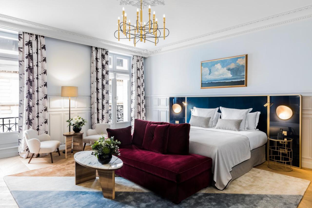 Junior Suite con Balcone - Vista Torre Eiffel