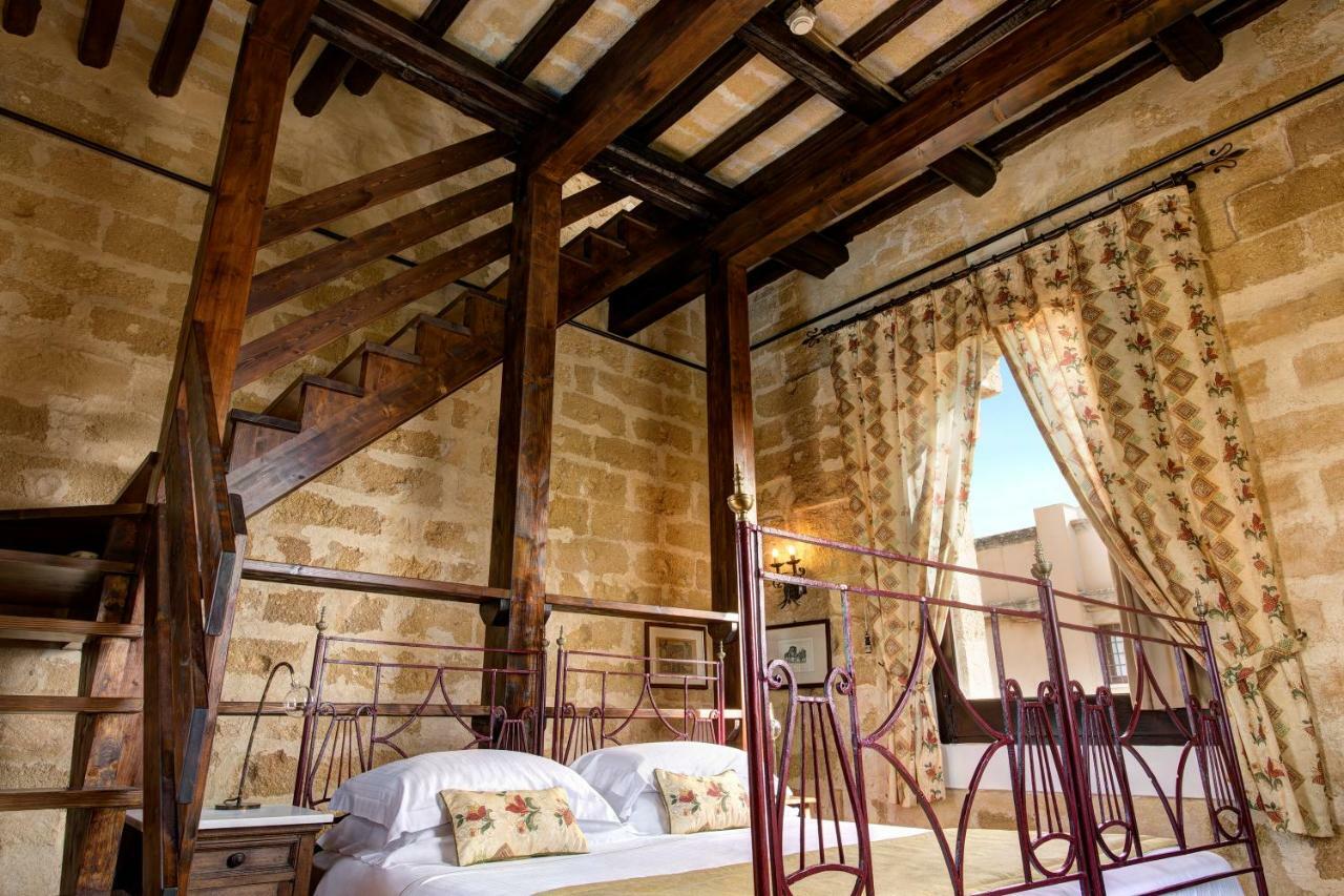 Historic Tower Suite,817807220:JPEG