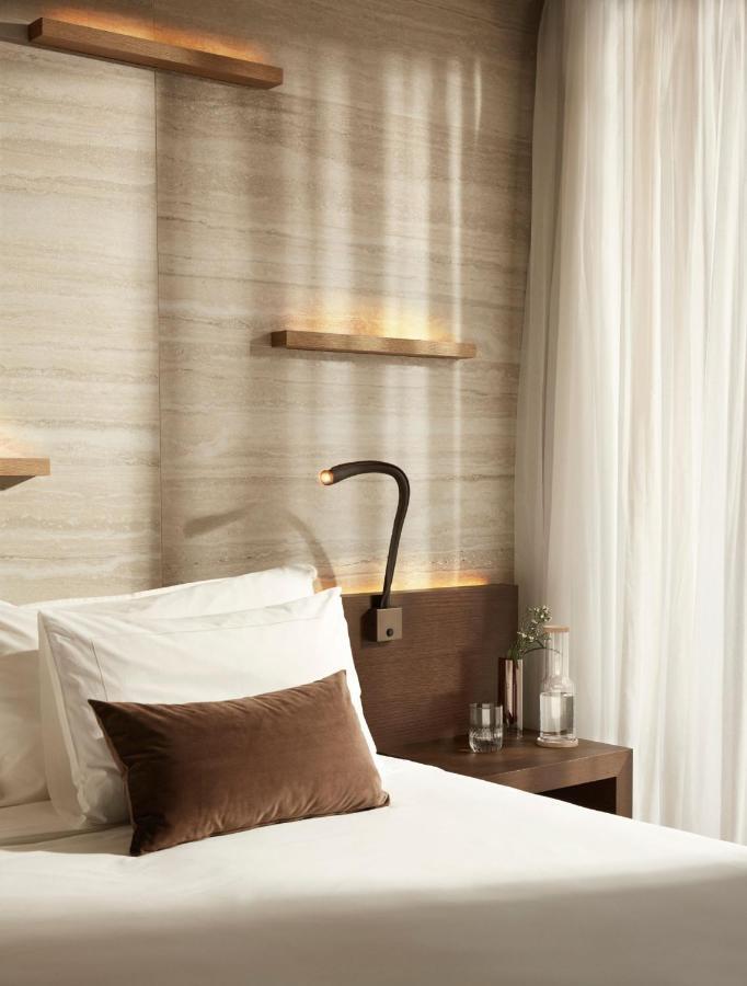 Junior Suite,951411967:JPEG