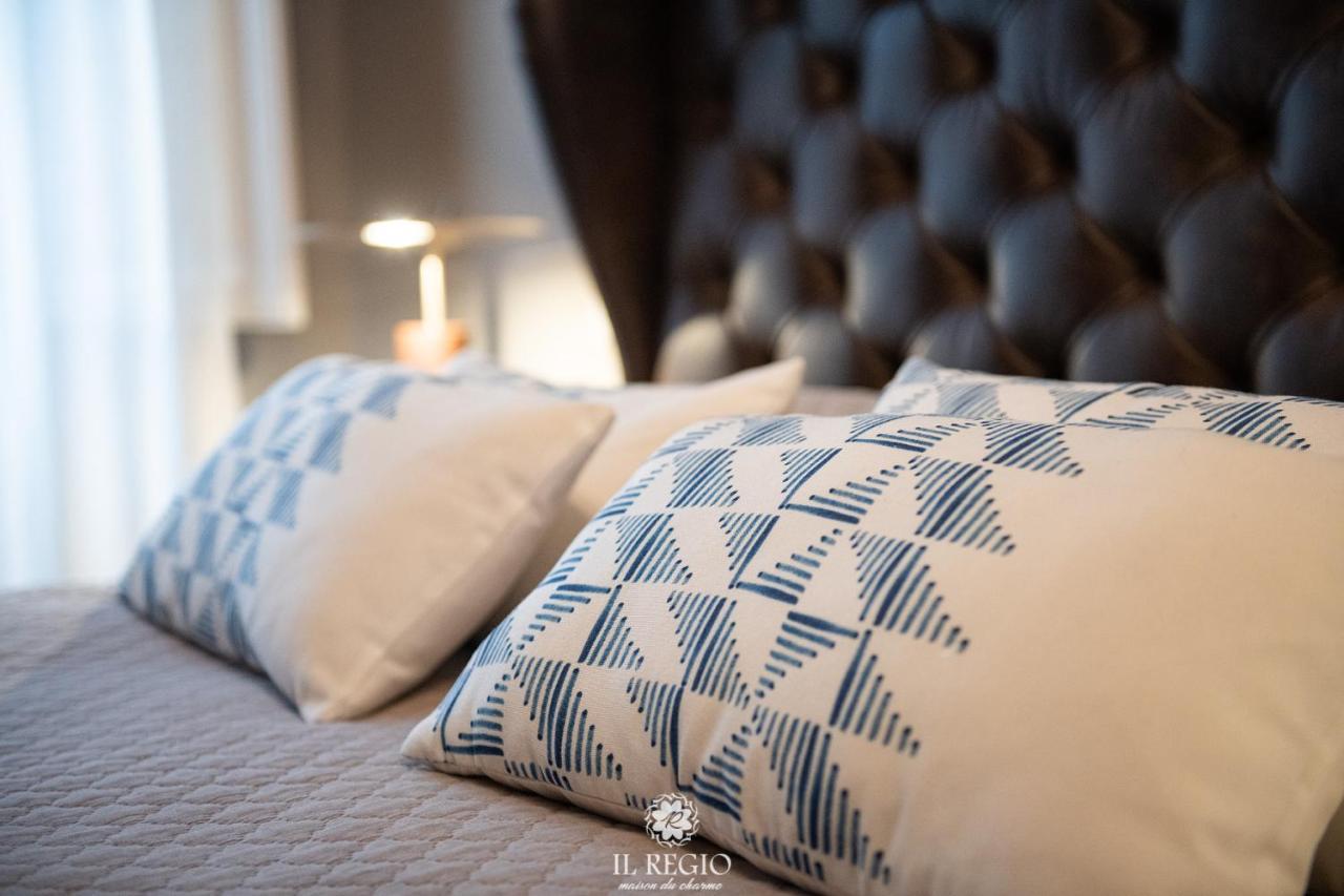 Deluxe Room,979389454:JPEG